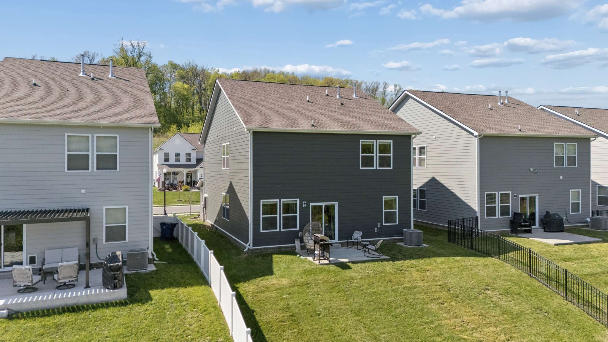 2216 Robert Gwynne Dr
