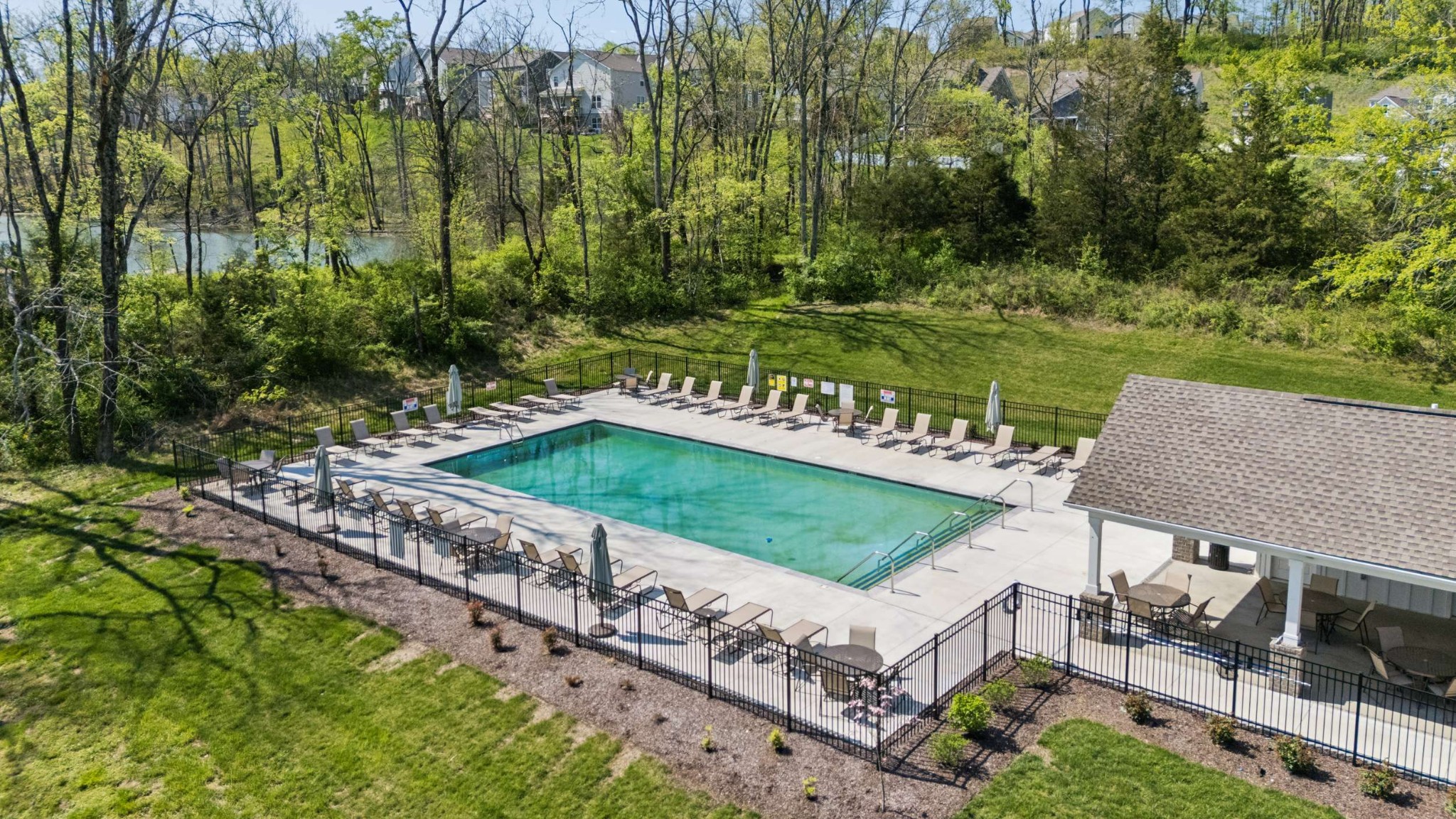 2216 Robert Gwynne Dr