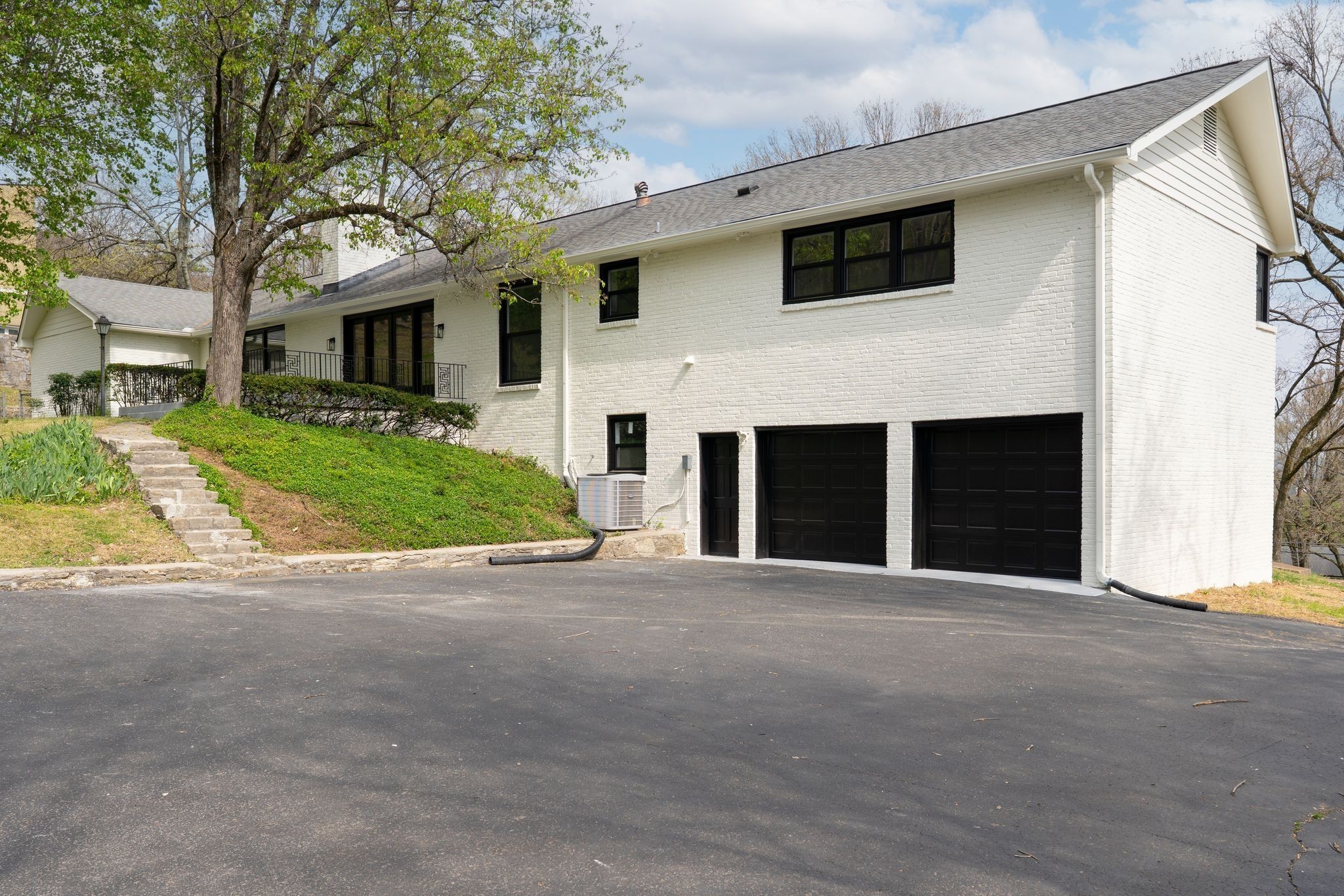 6612 Fox Hollow Rd