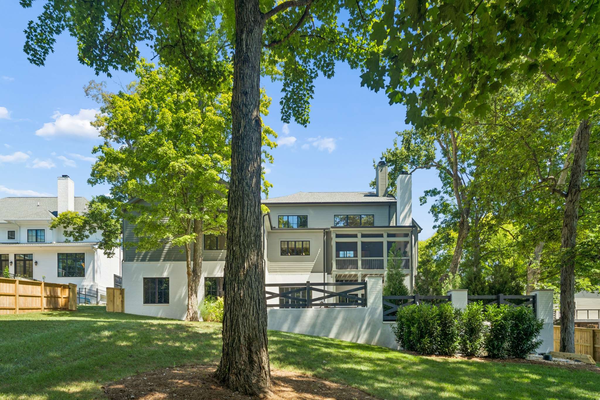4123 Skyline Dr