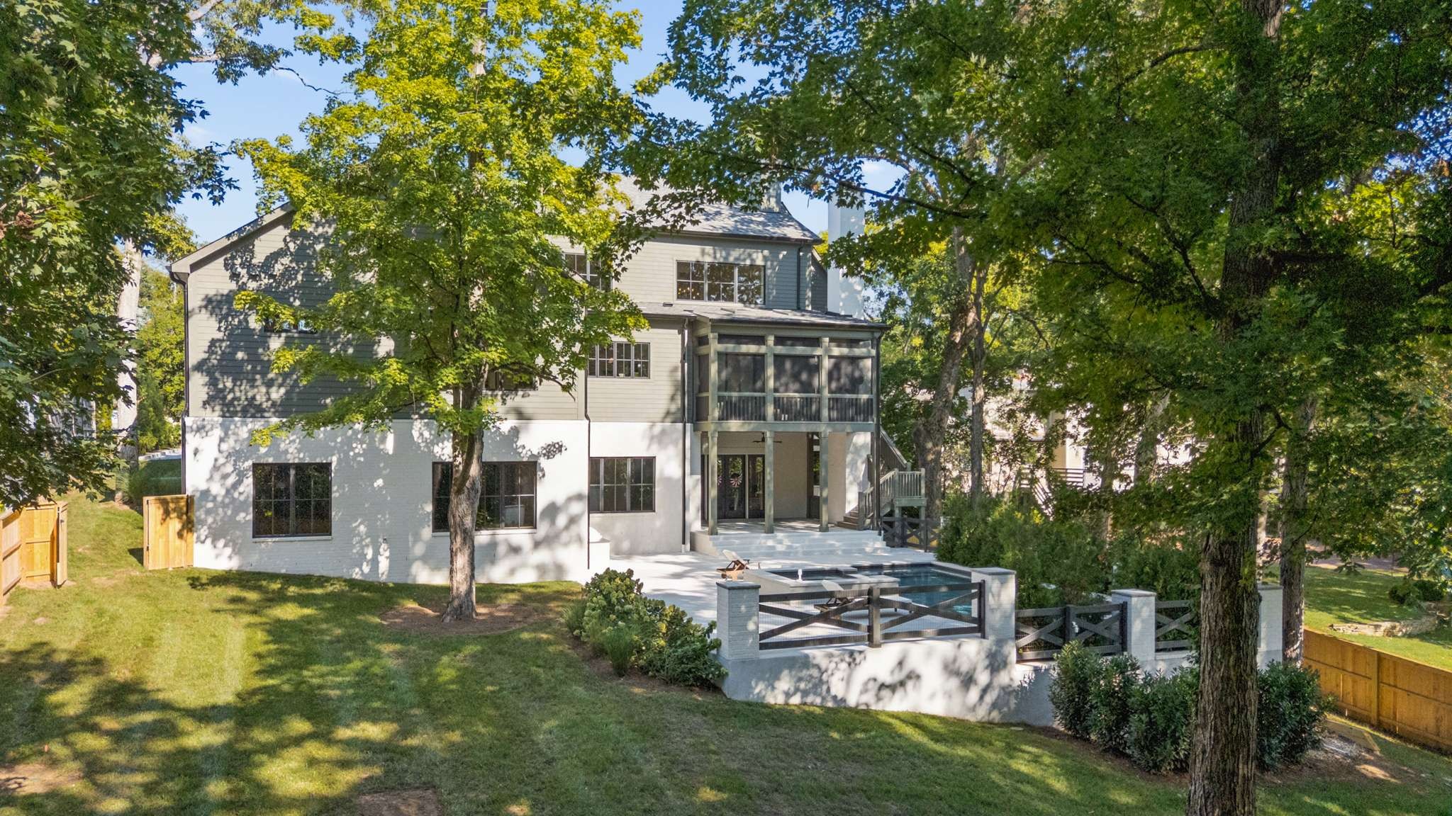 4123 Skyline Dr