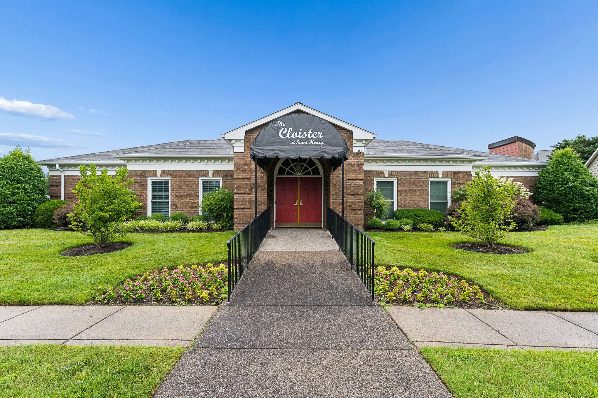 814 Marquette Dr