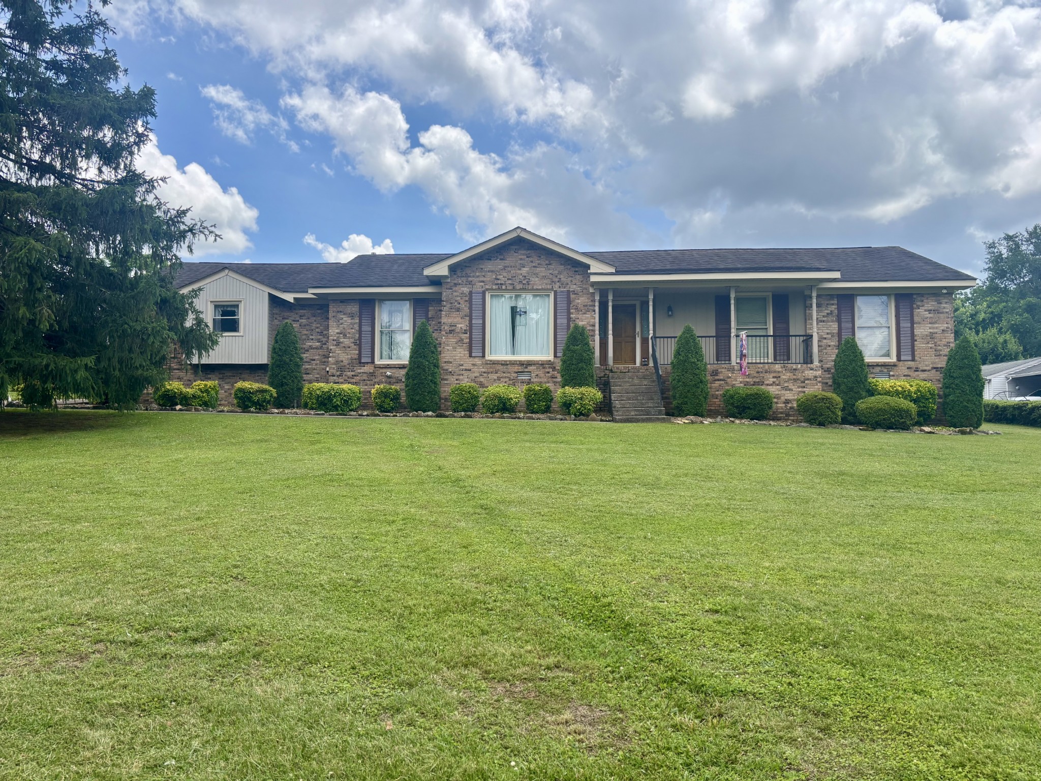 212 Maple Way