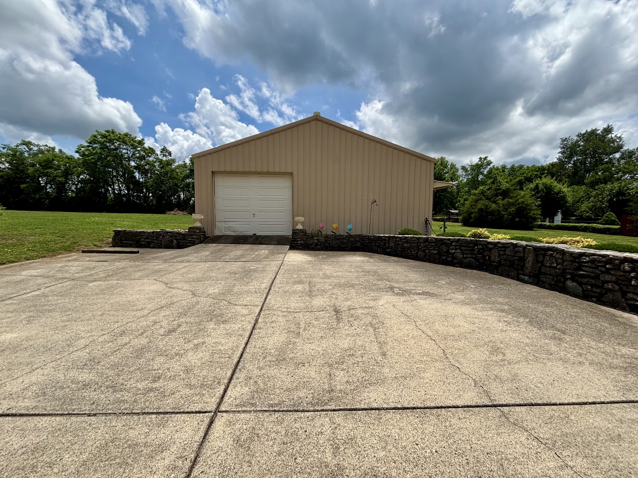 212 Maple Way