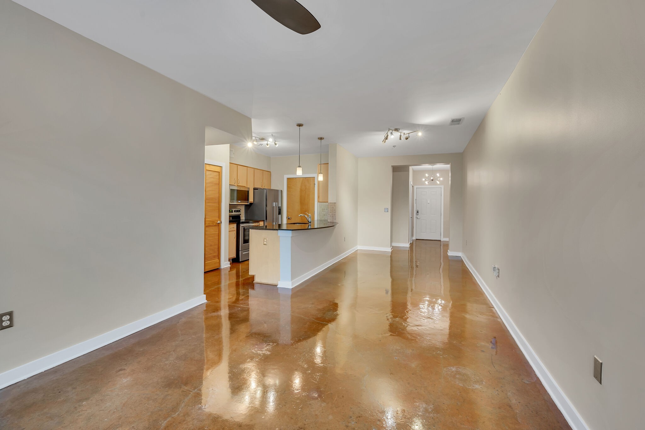 1803 Broadway Unit: 430