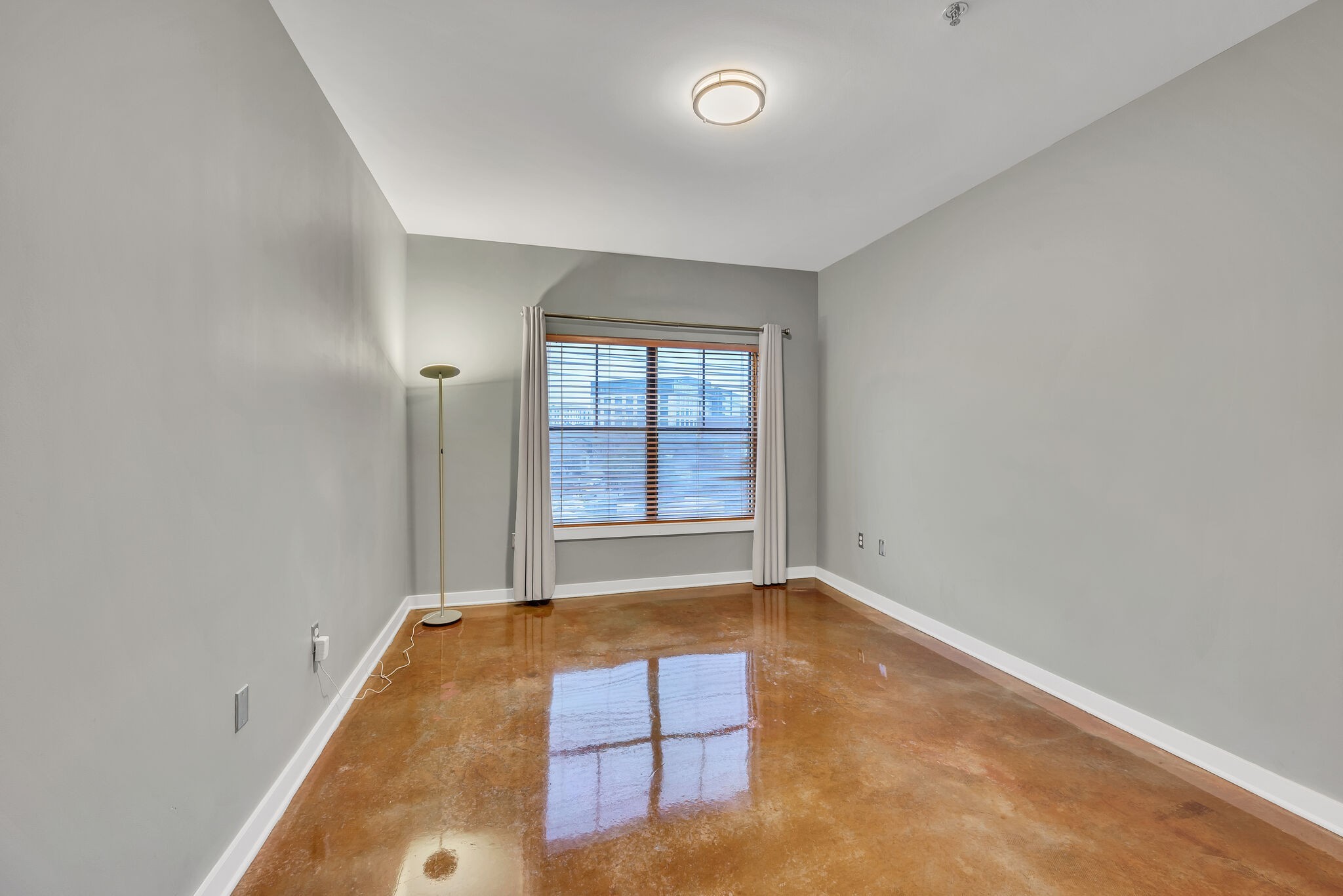 1803 Broadway Unit: 430