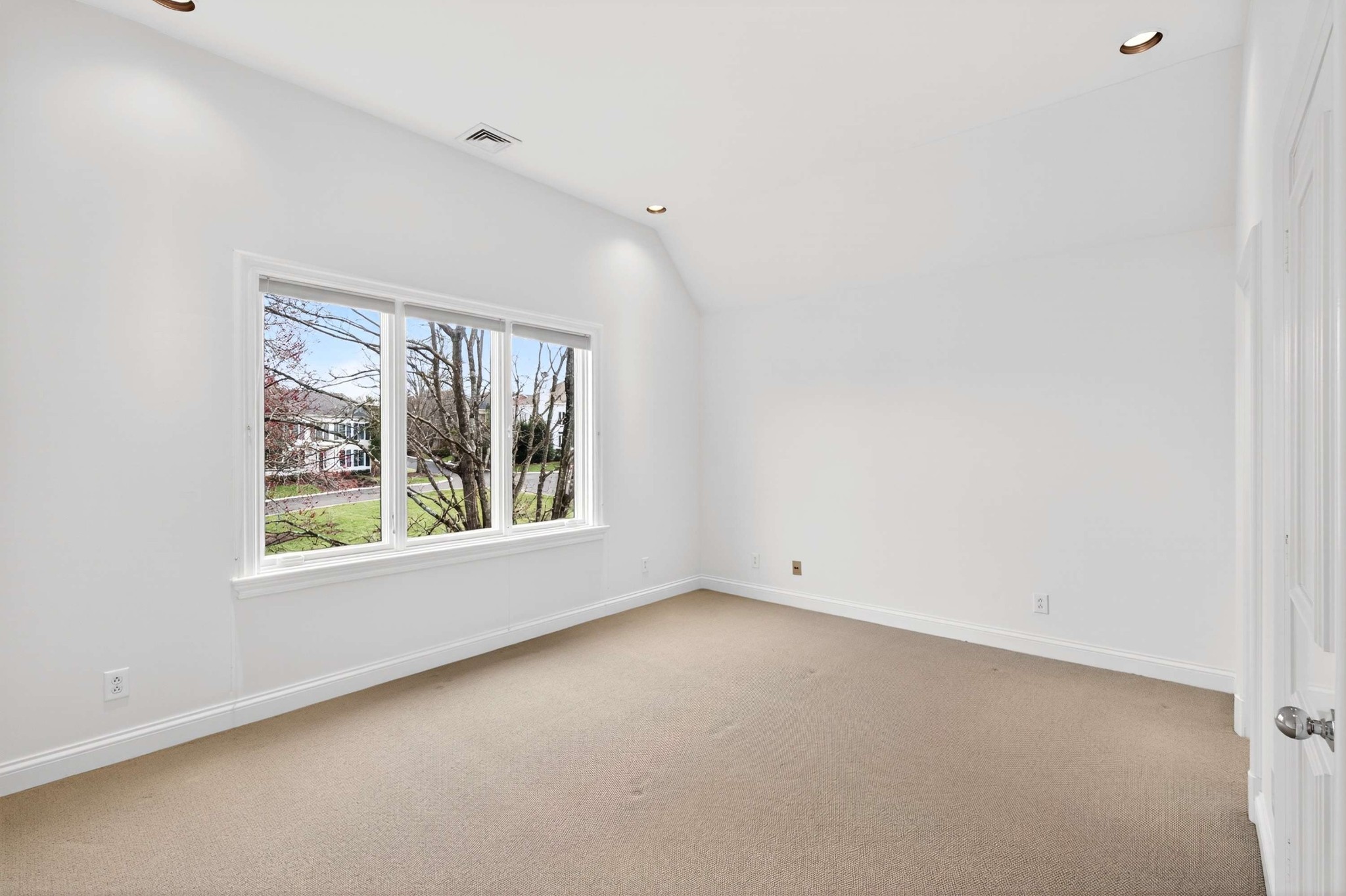 101 Abbottsford