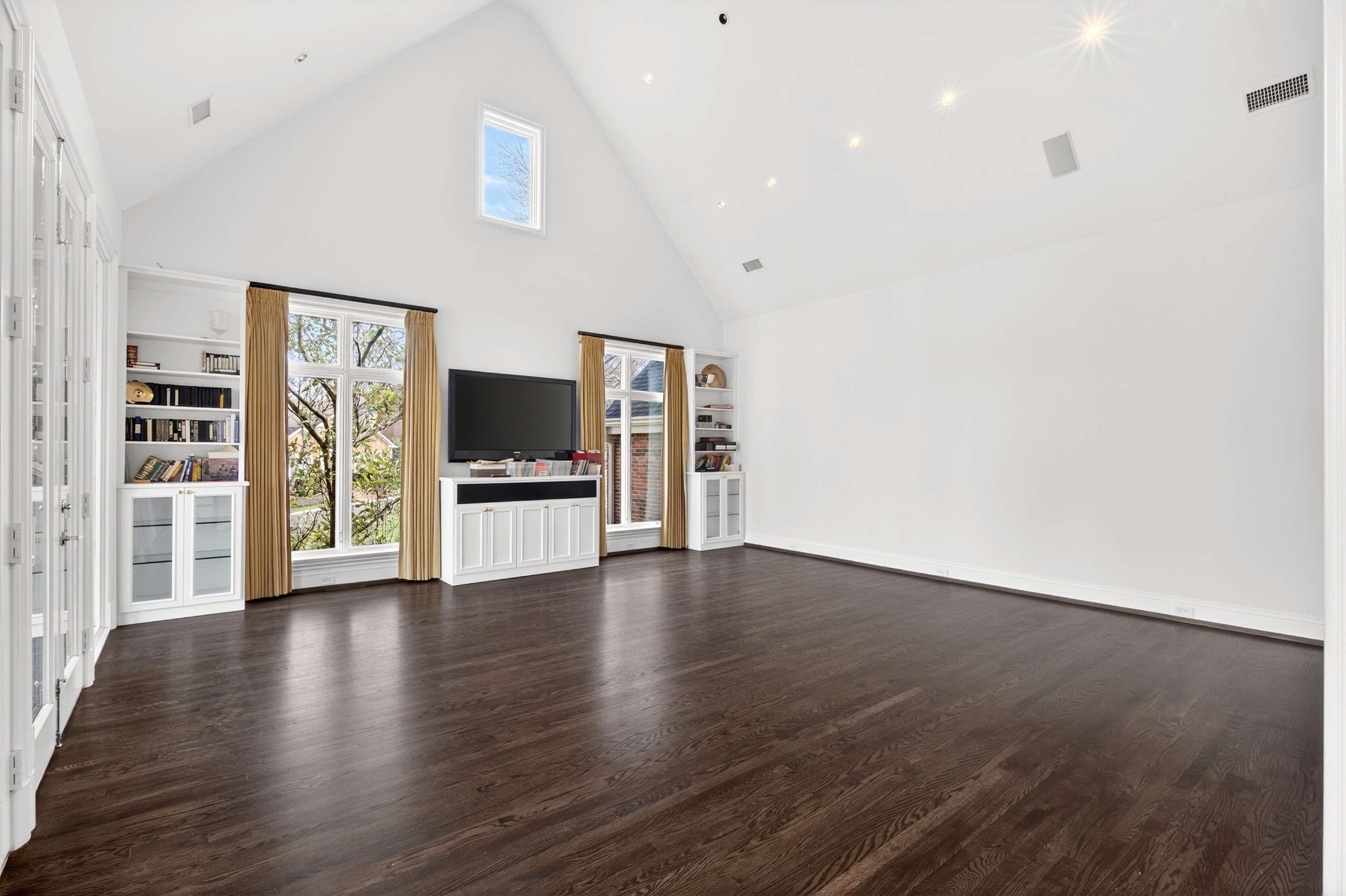 101 Abbottsford