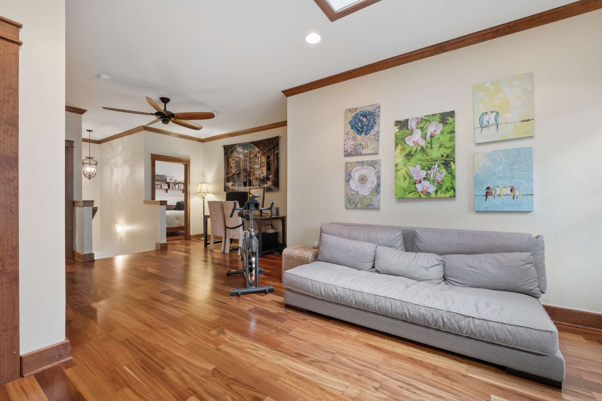 2115 Sharondale Dr