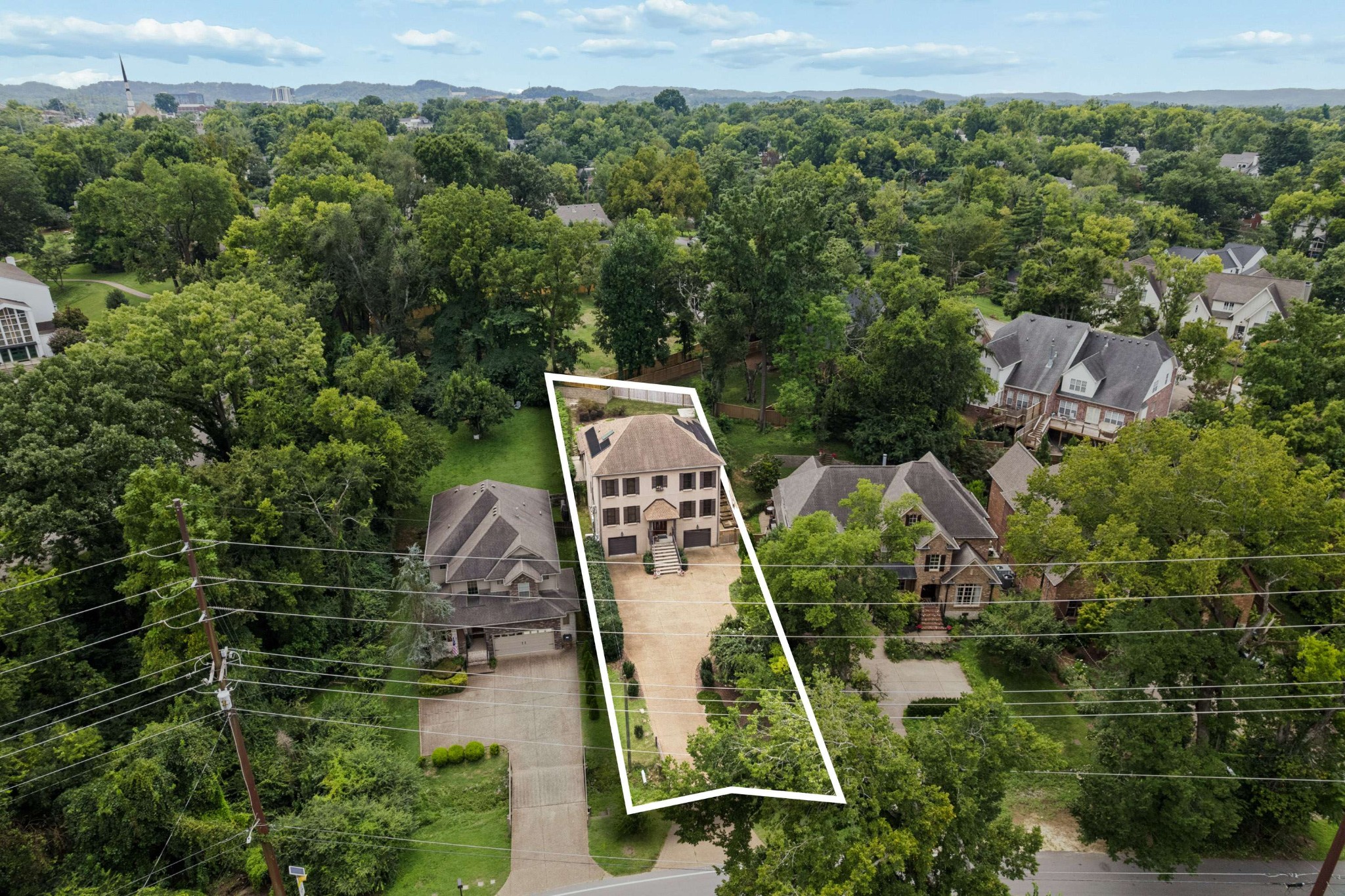2115 Sharondale Dr