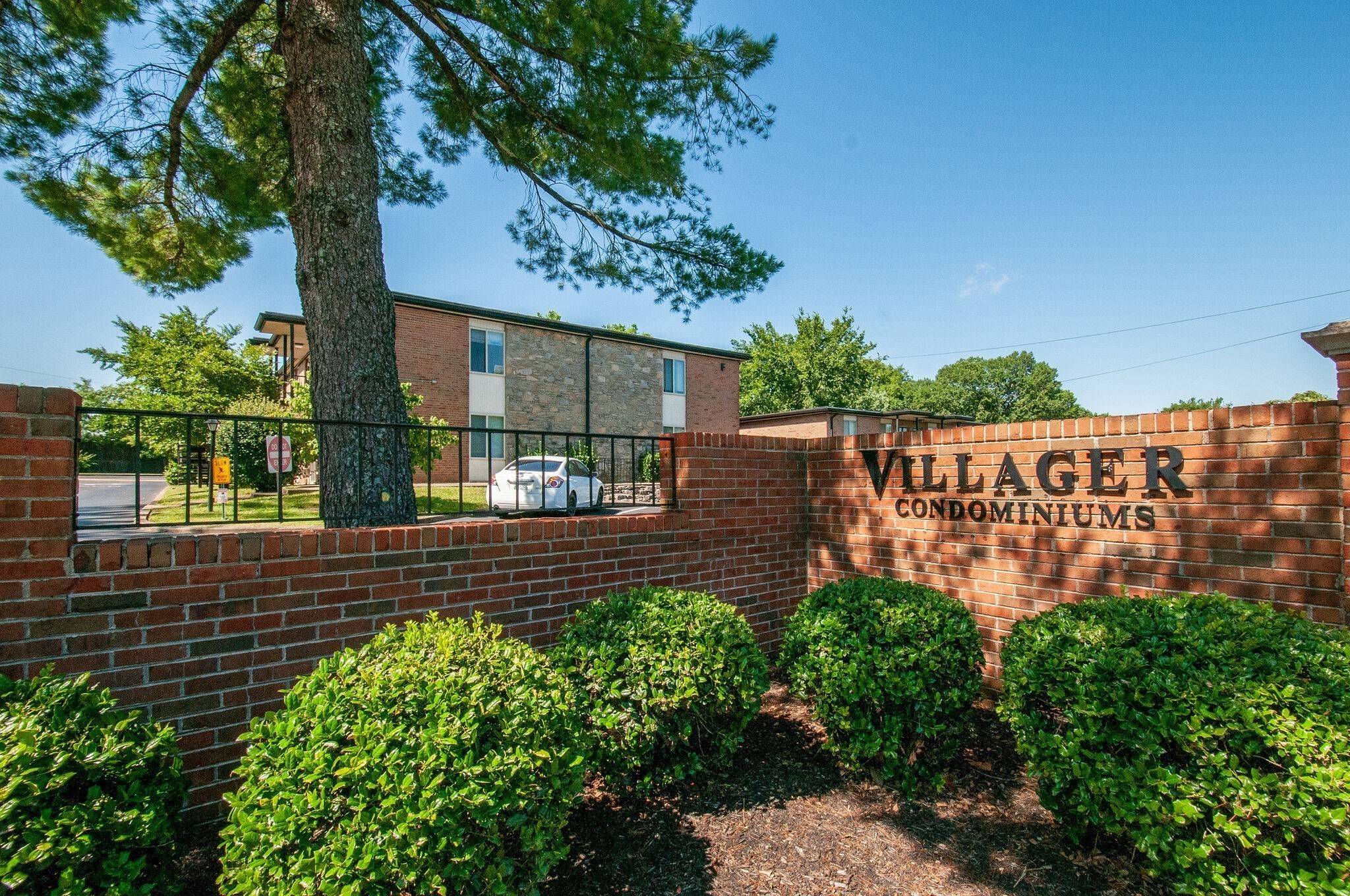 2601 Hillsboro Pike Unit: F14