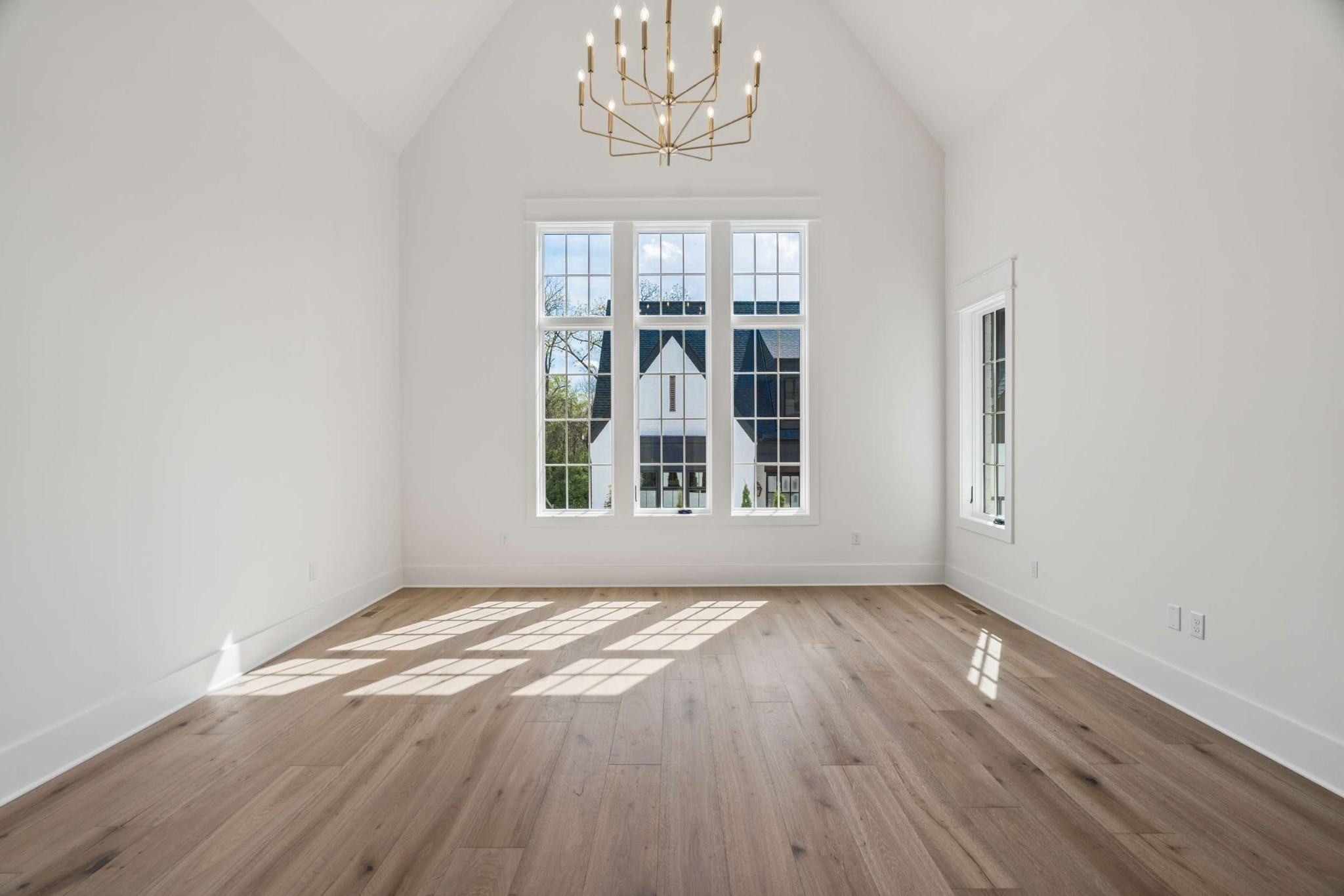 5448A Franklin Pike Cir