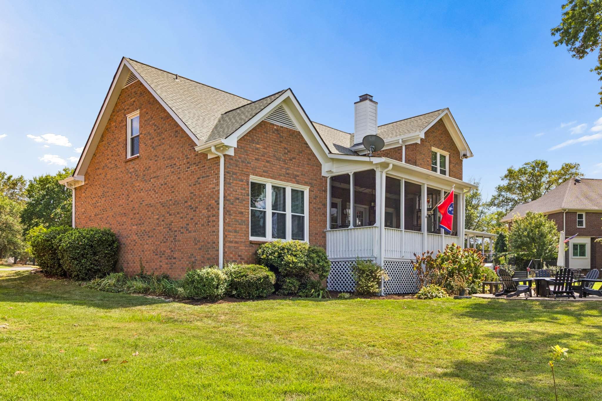 936 Riverview Dr