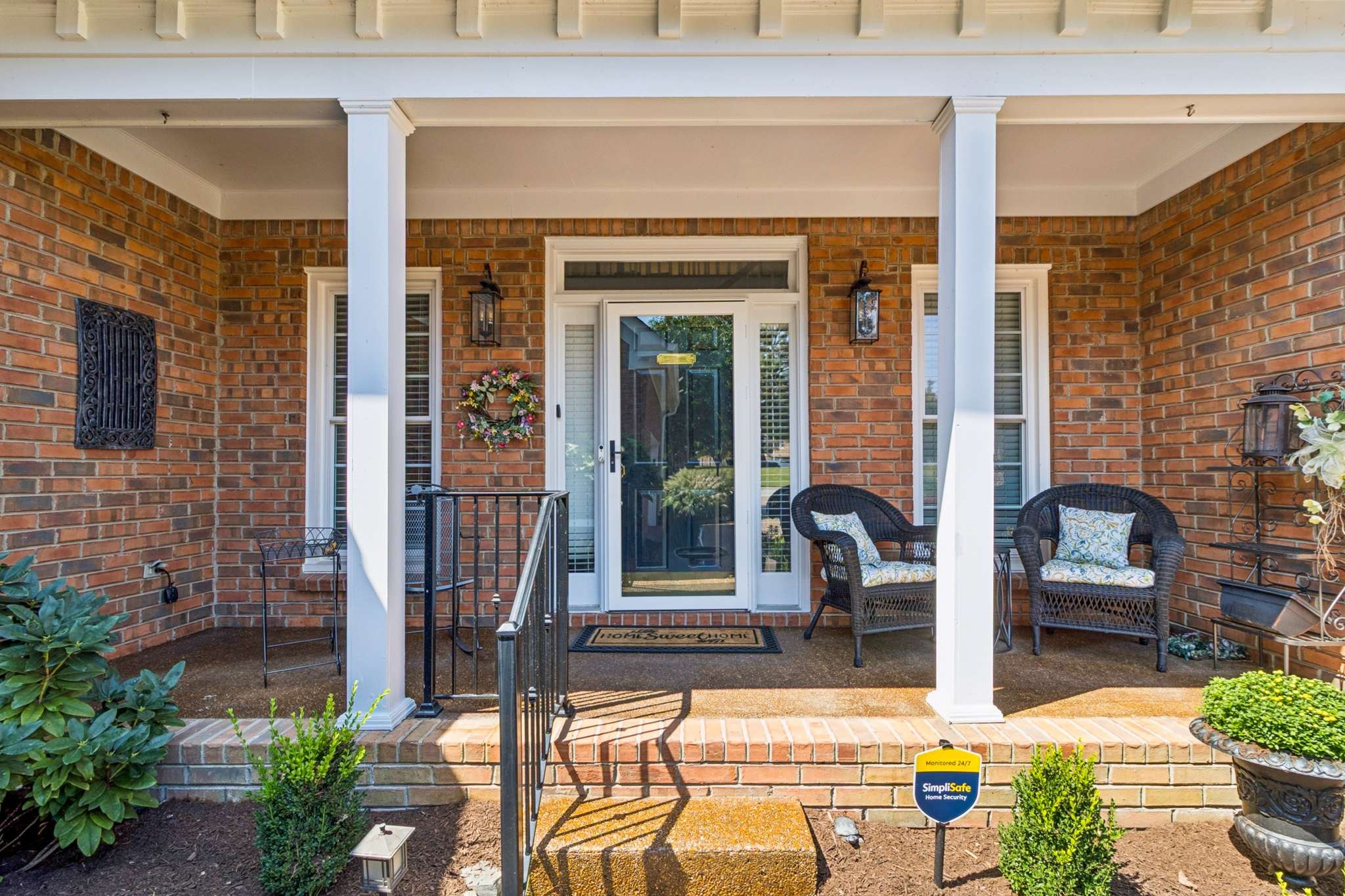 936 Riverview Dr