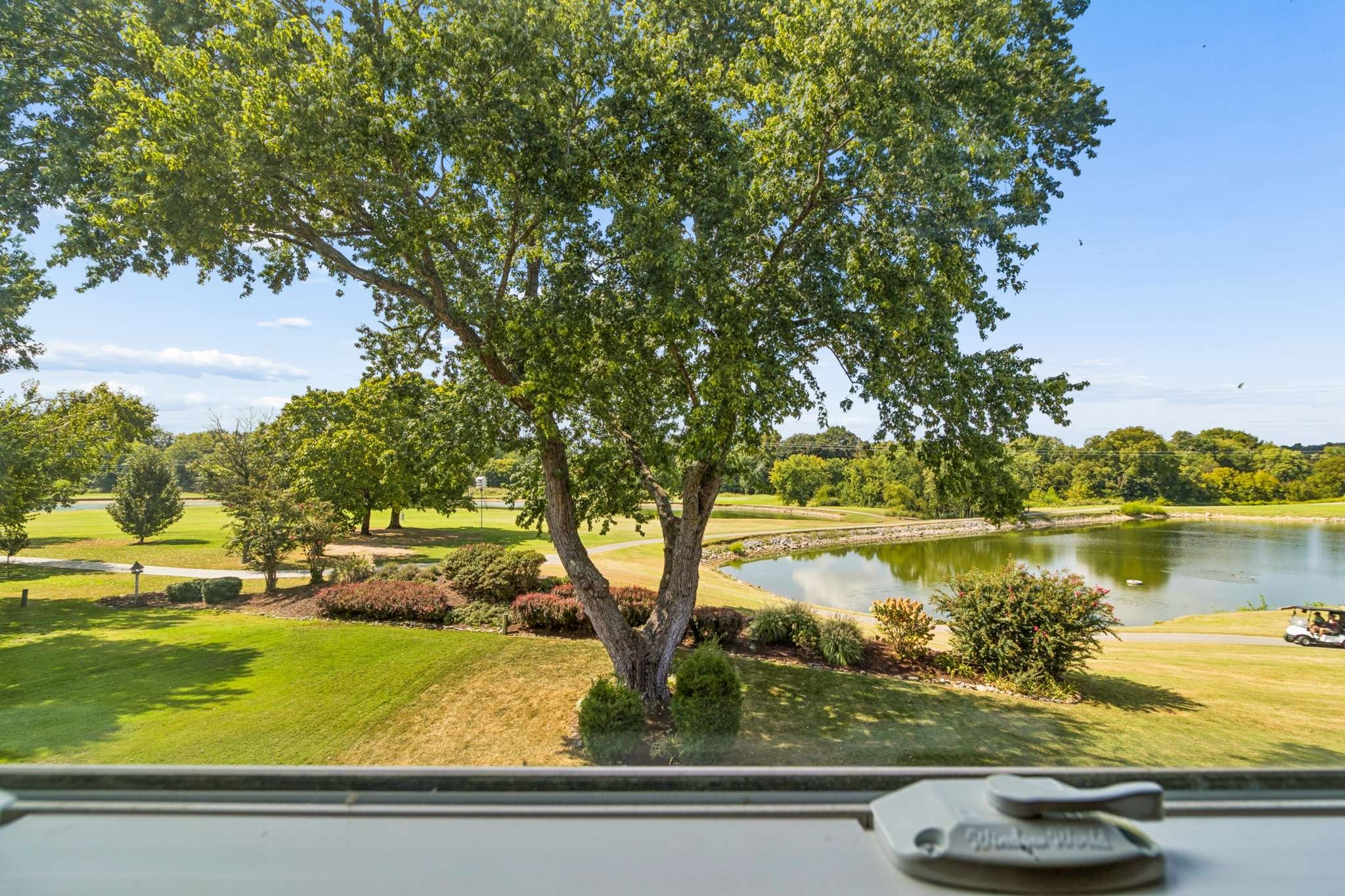 936 Riverview Dr