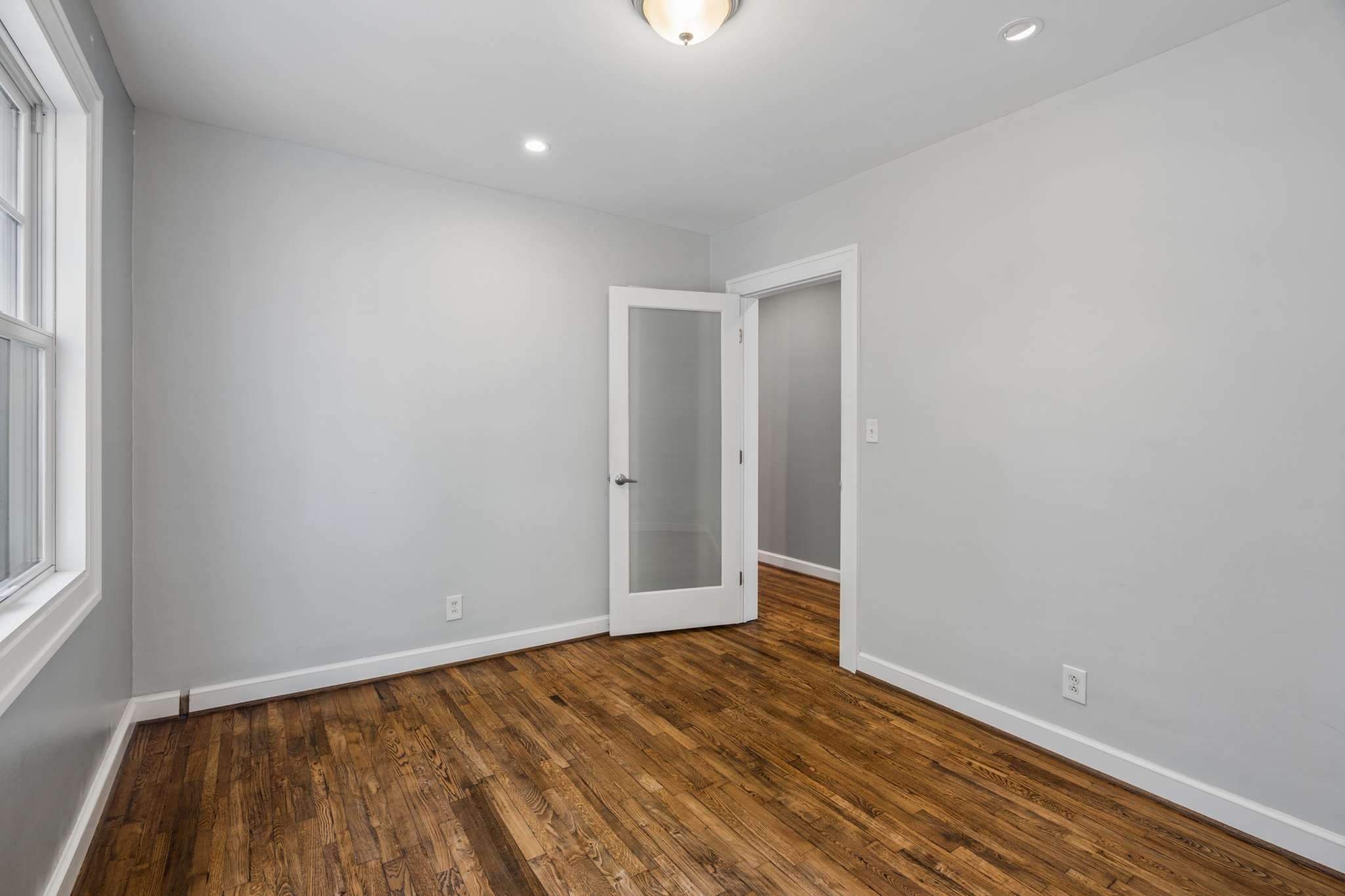 2905 Compton Rd