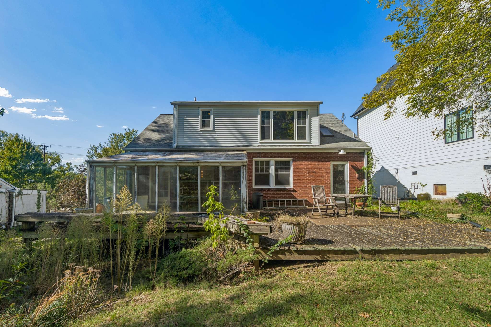 2905 Compton Rd