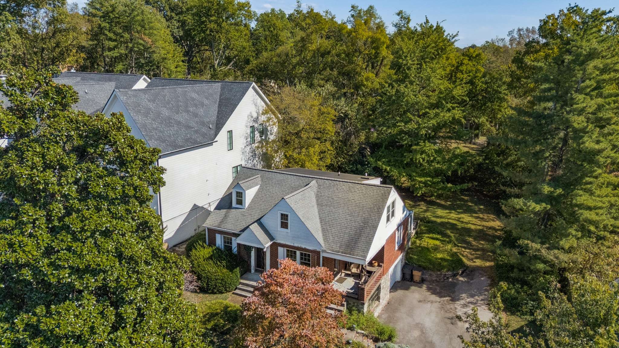 2905 Compton Rd