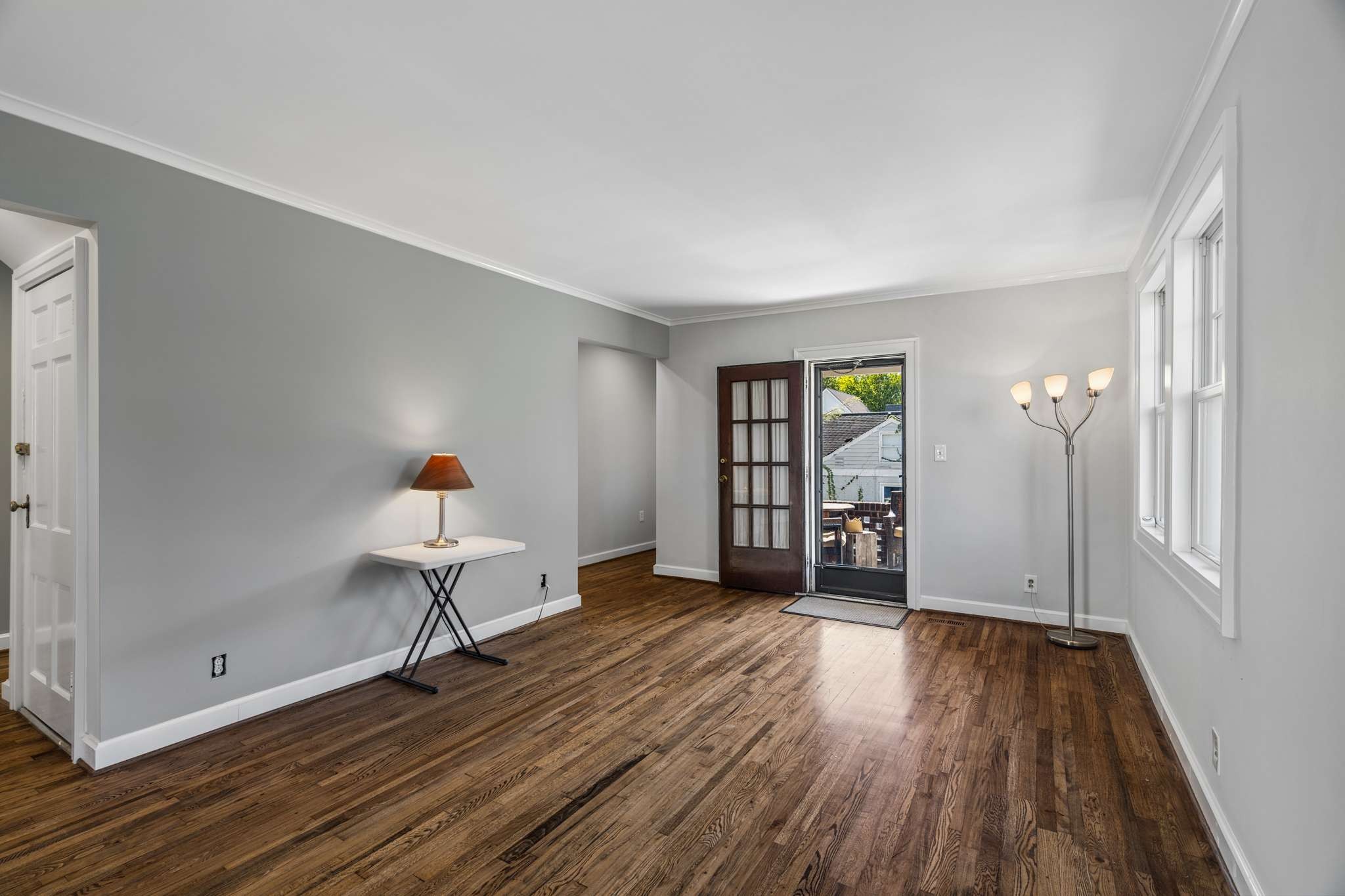 2905 Compton Rd