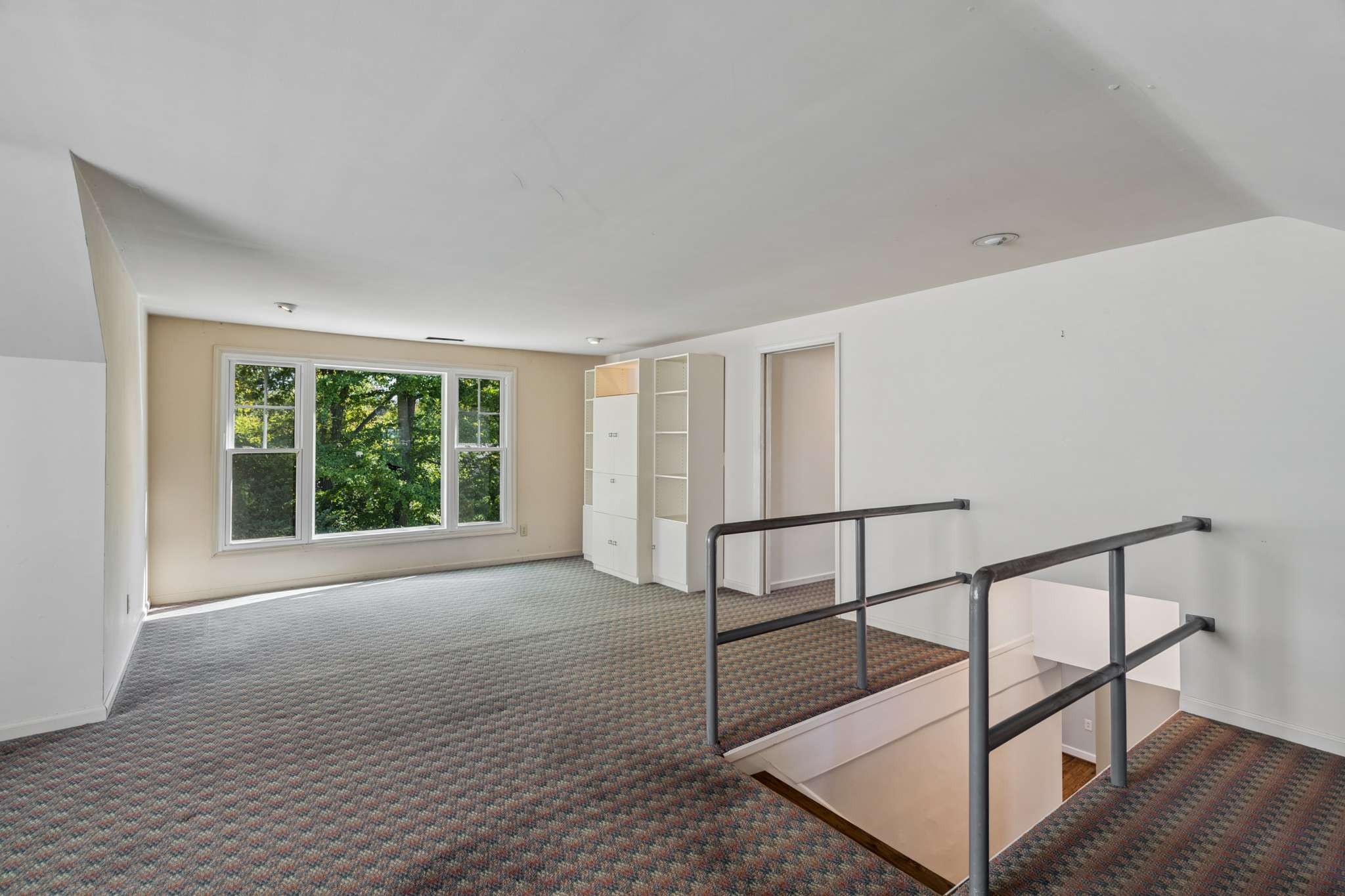 2905 Compton Rd