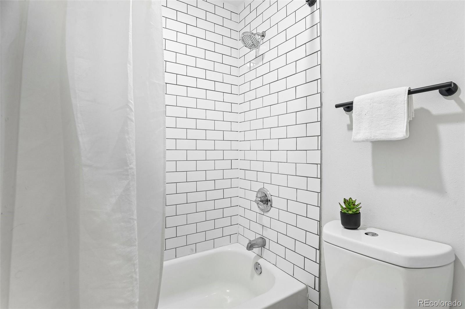 6455 E Bates Avenue Unit: 103