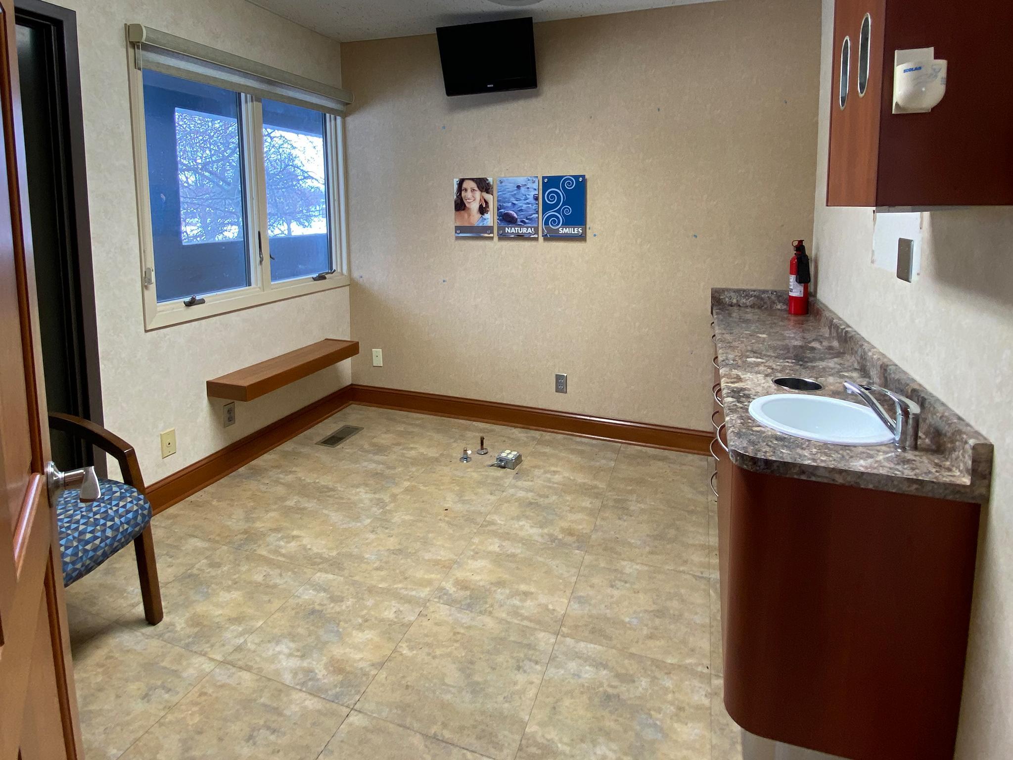 1206 Front Street W Unit: 2