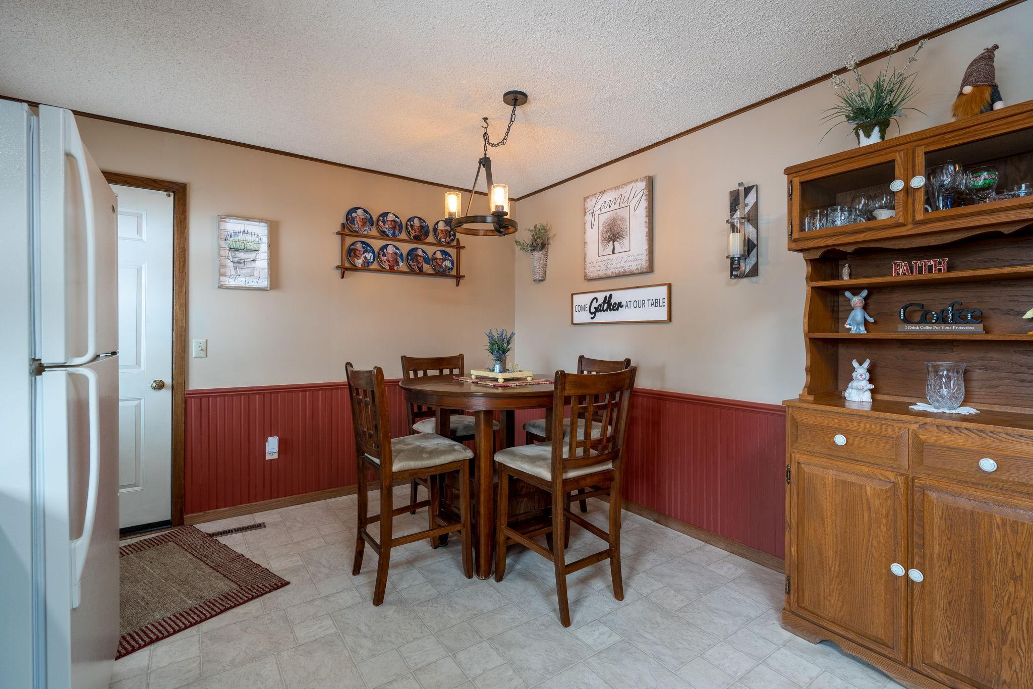 2420 Kenyon Road
