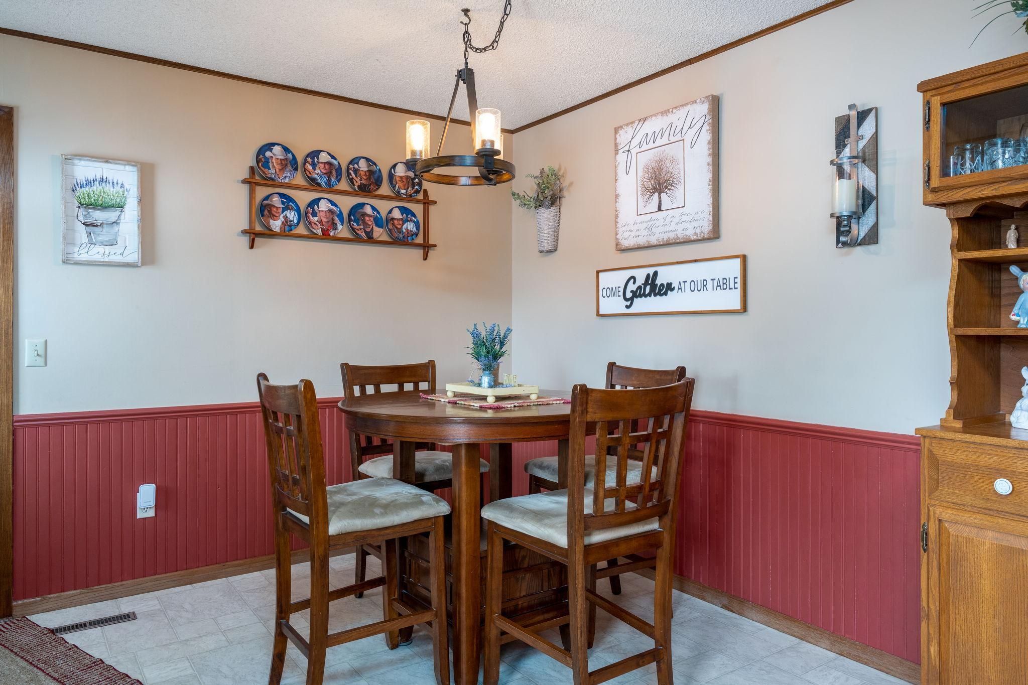 2420 Kenyon Road