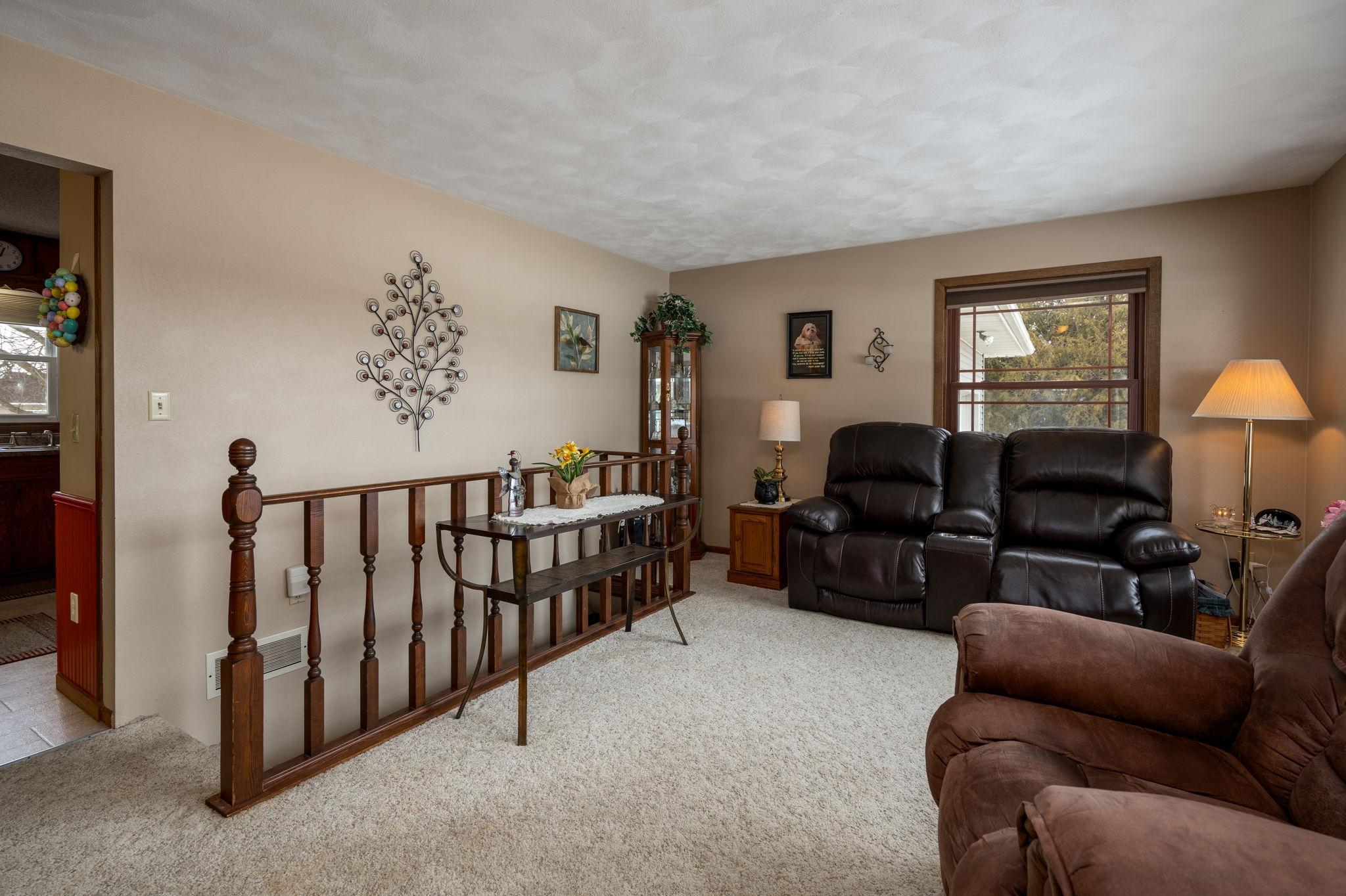 2420 Kenyon Road