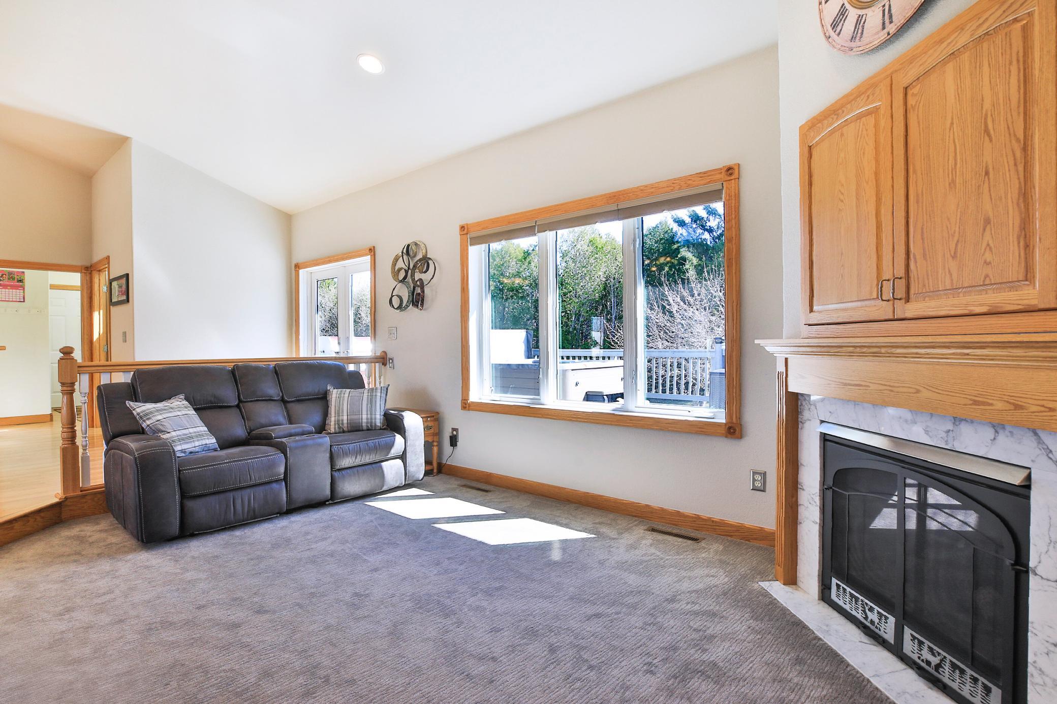 2169 Maple Leaf Lane NE