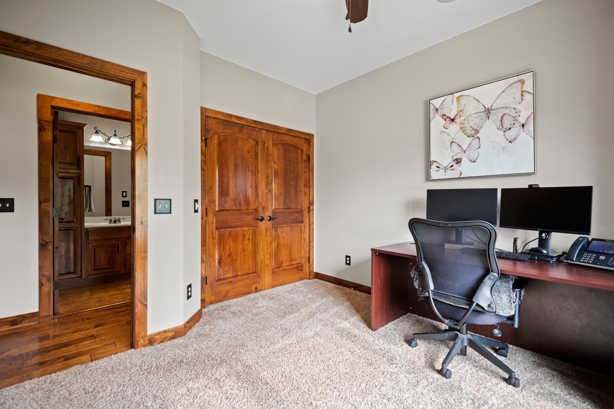 2750 Timber Ridge Place NE