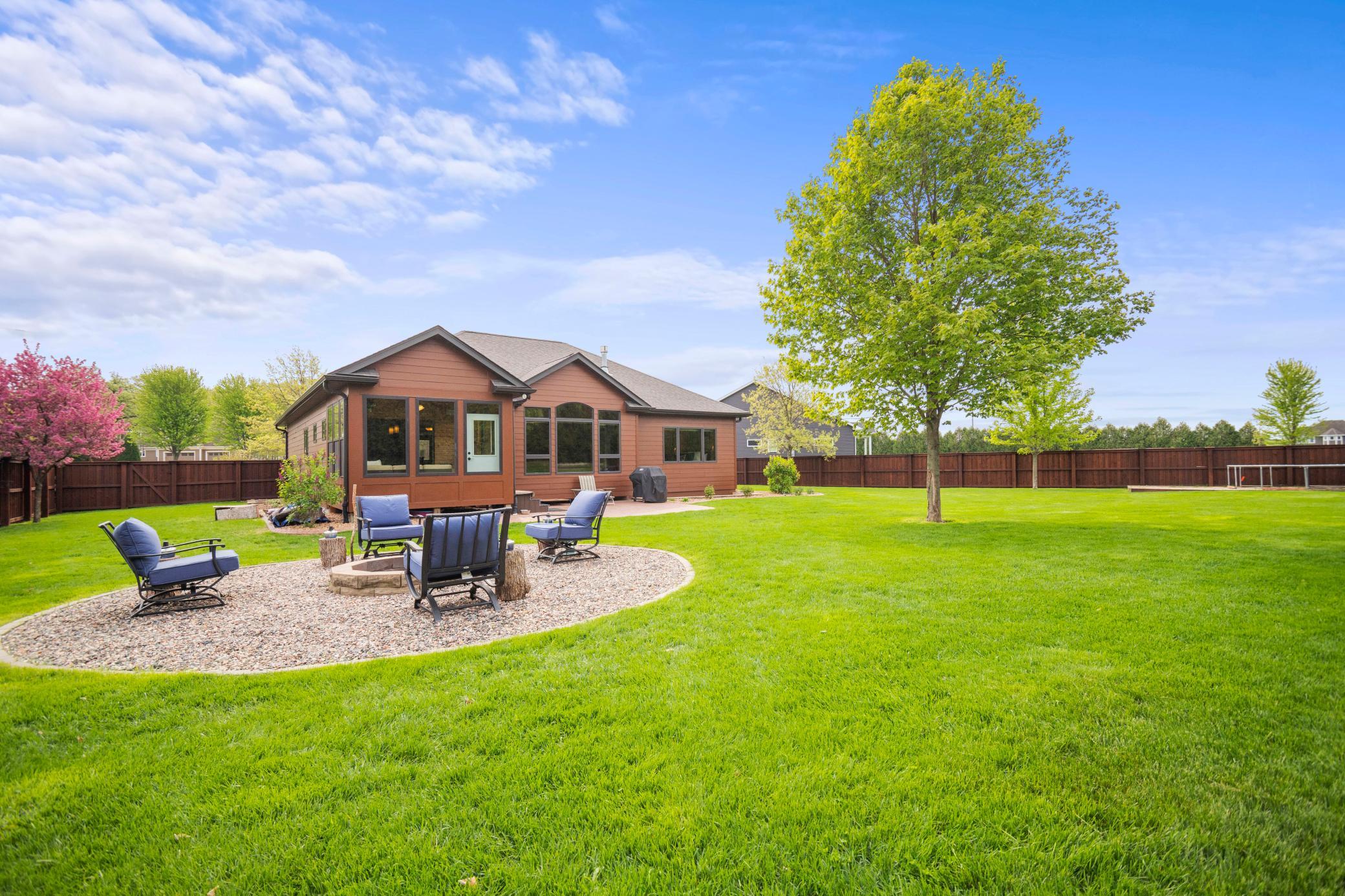 2750 Timber Ridge Place NE