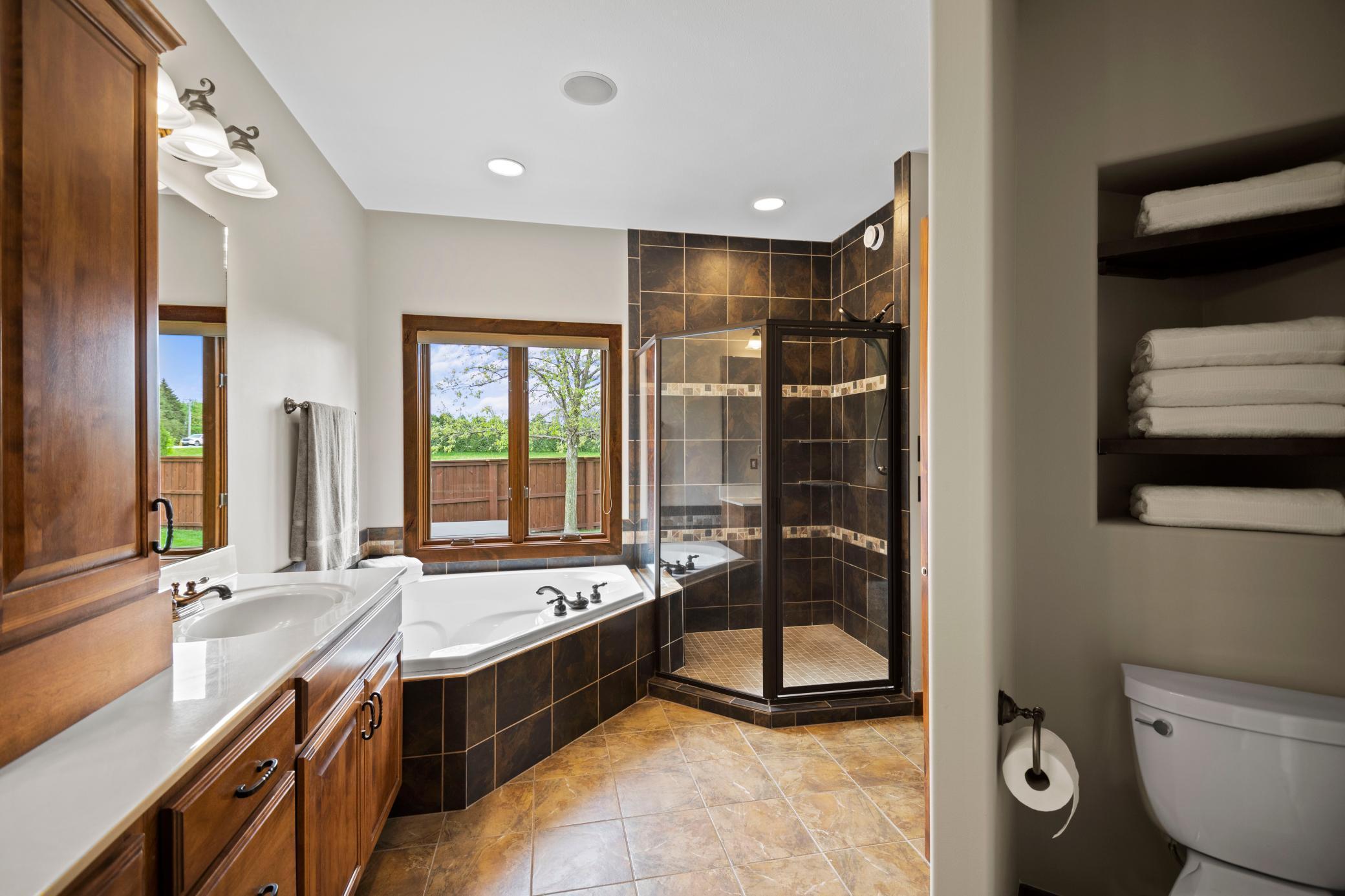 2750 Timber Ridge Place NE