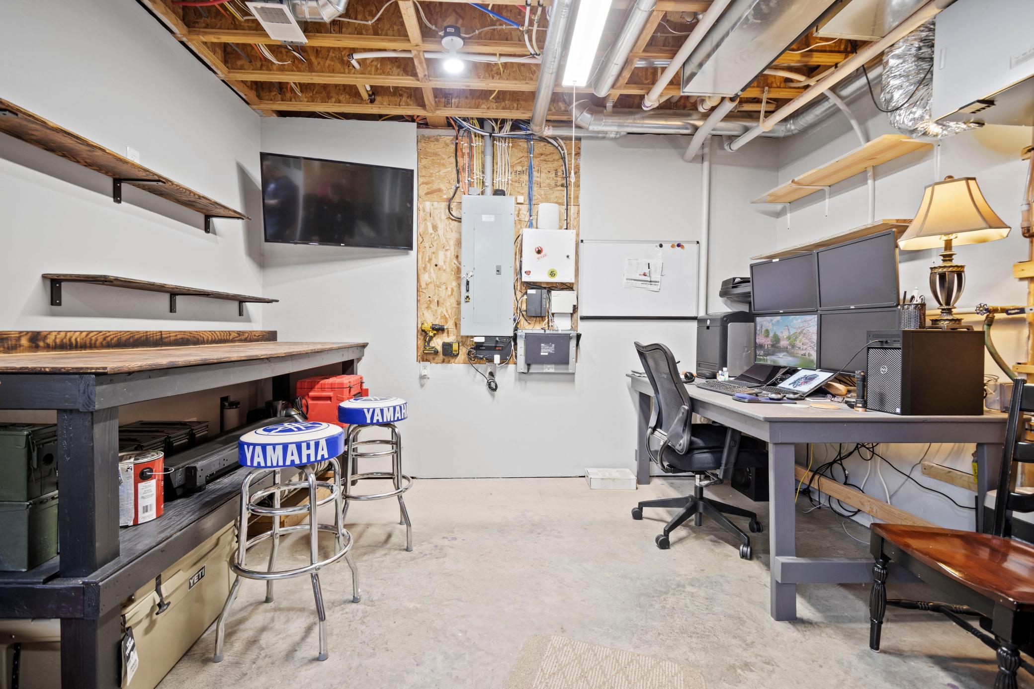 2750 Timber Ridge Place NE