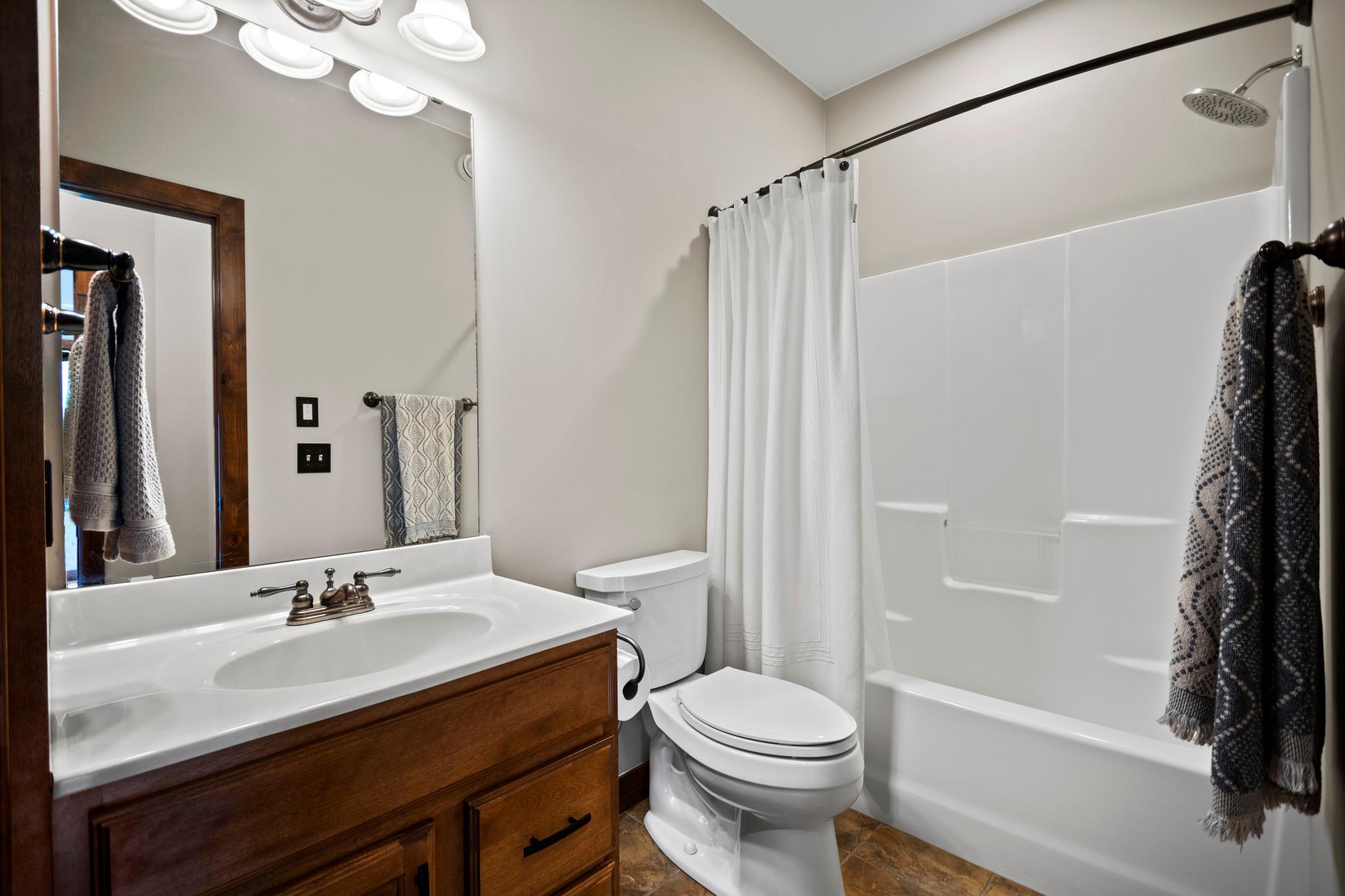 2750 Timber Ridge Place NE