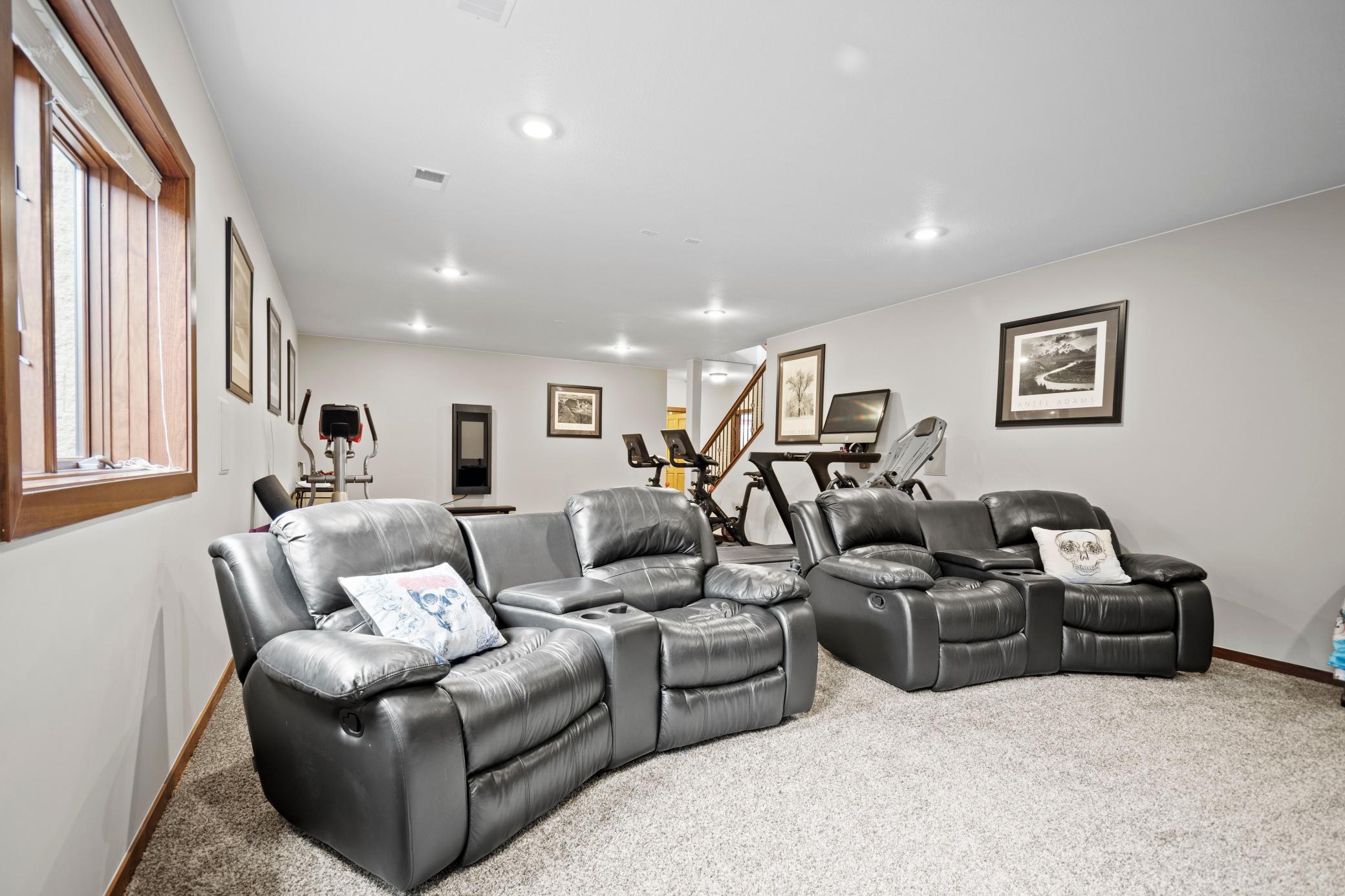 2750 Timber Ridge Place NE