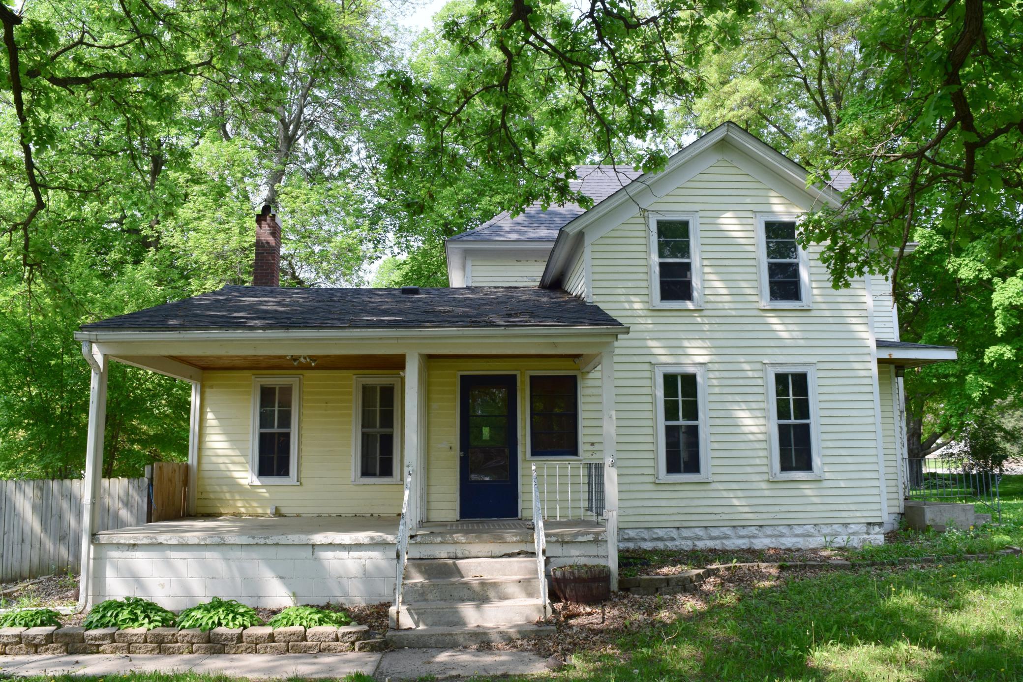 1025 NE Mineral Sp Road