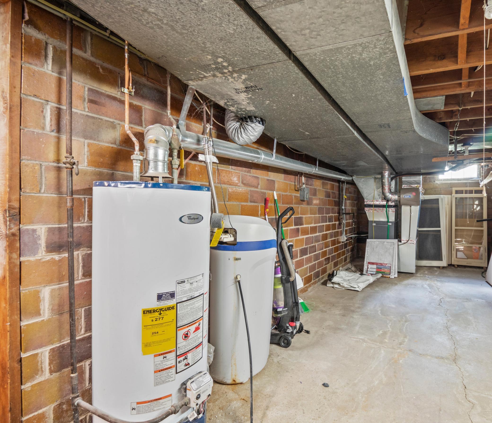 540 E Academy Street