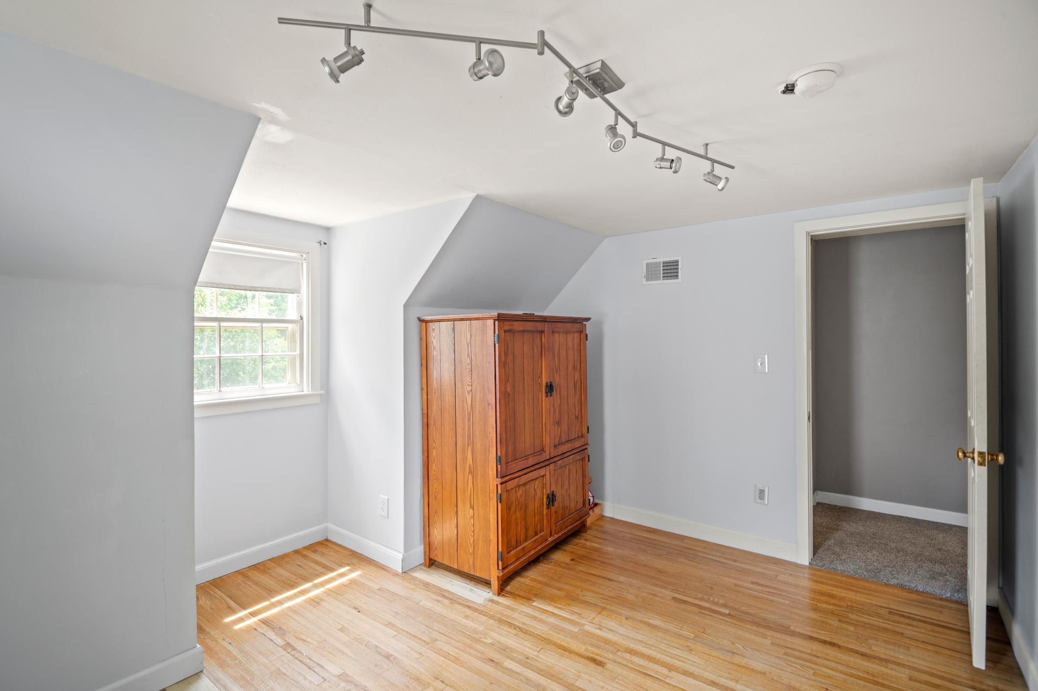 540 E Academy Street