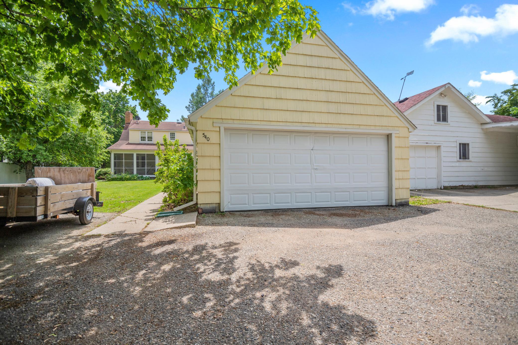 540 E Academy Street