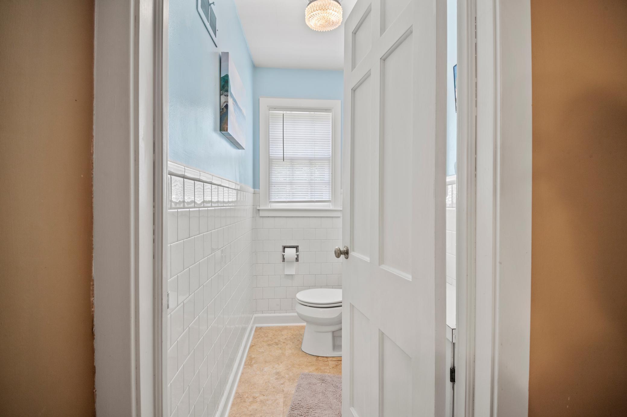 540 E Academy Street