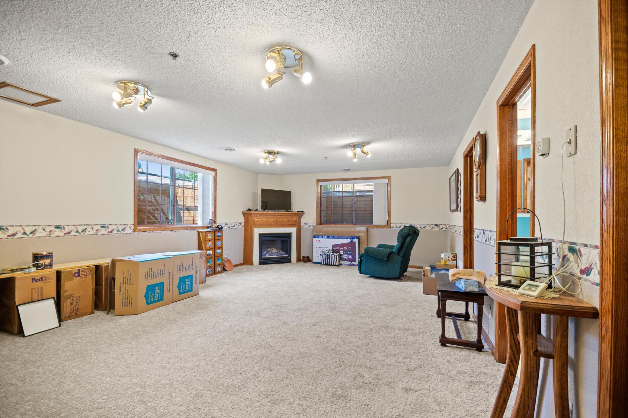525 16th Street SW