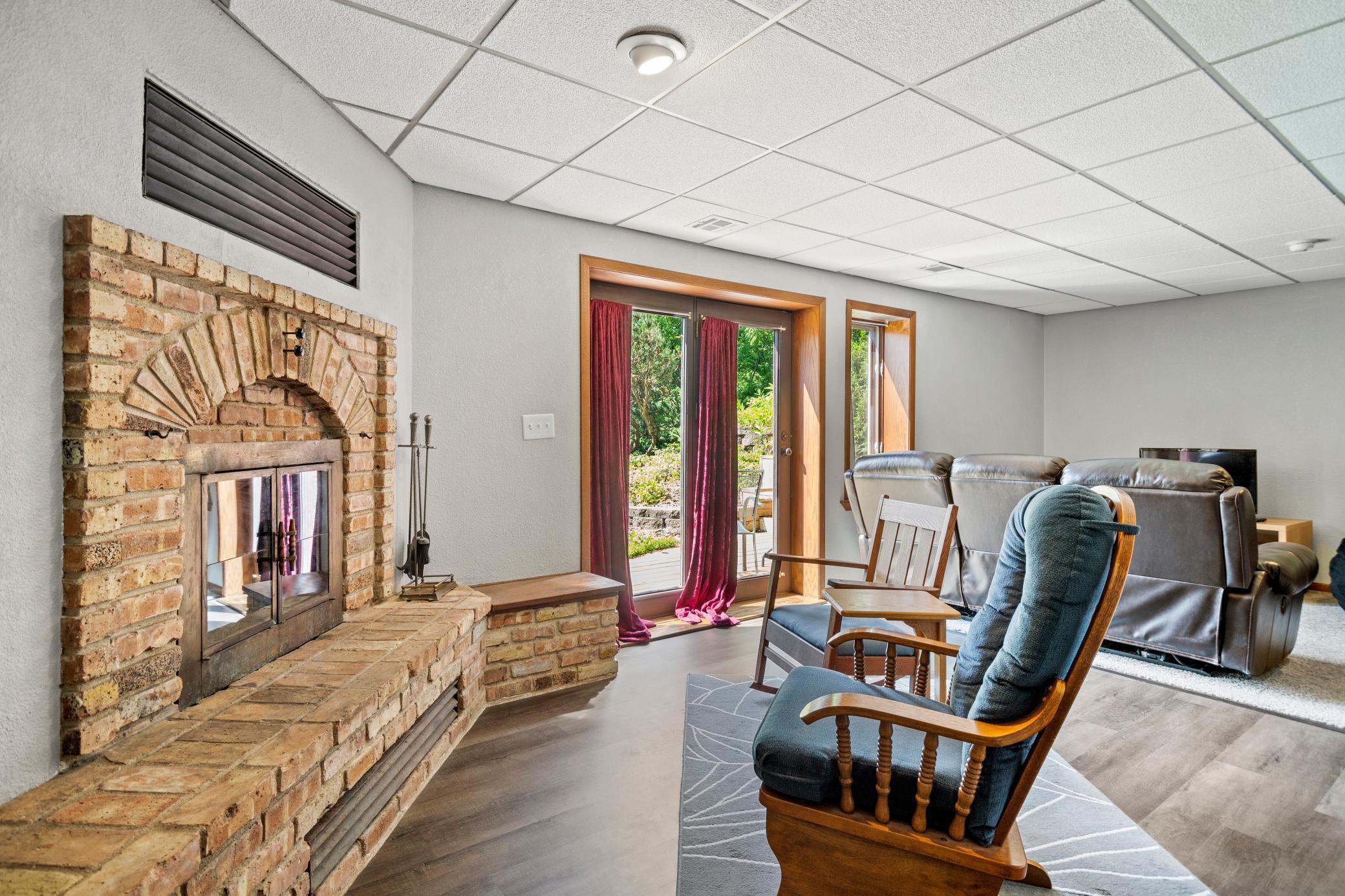 635 Cherry Place