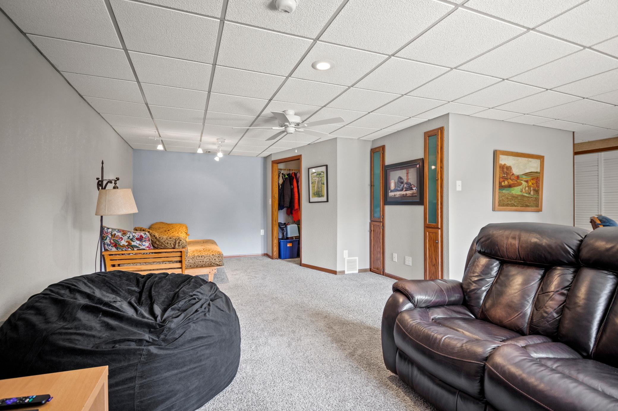 635 Cherry Place