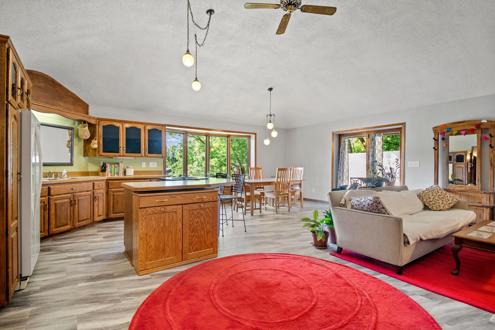 635 Cherry Place