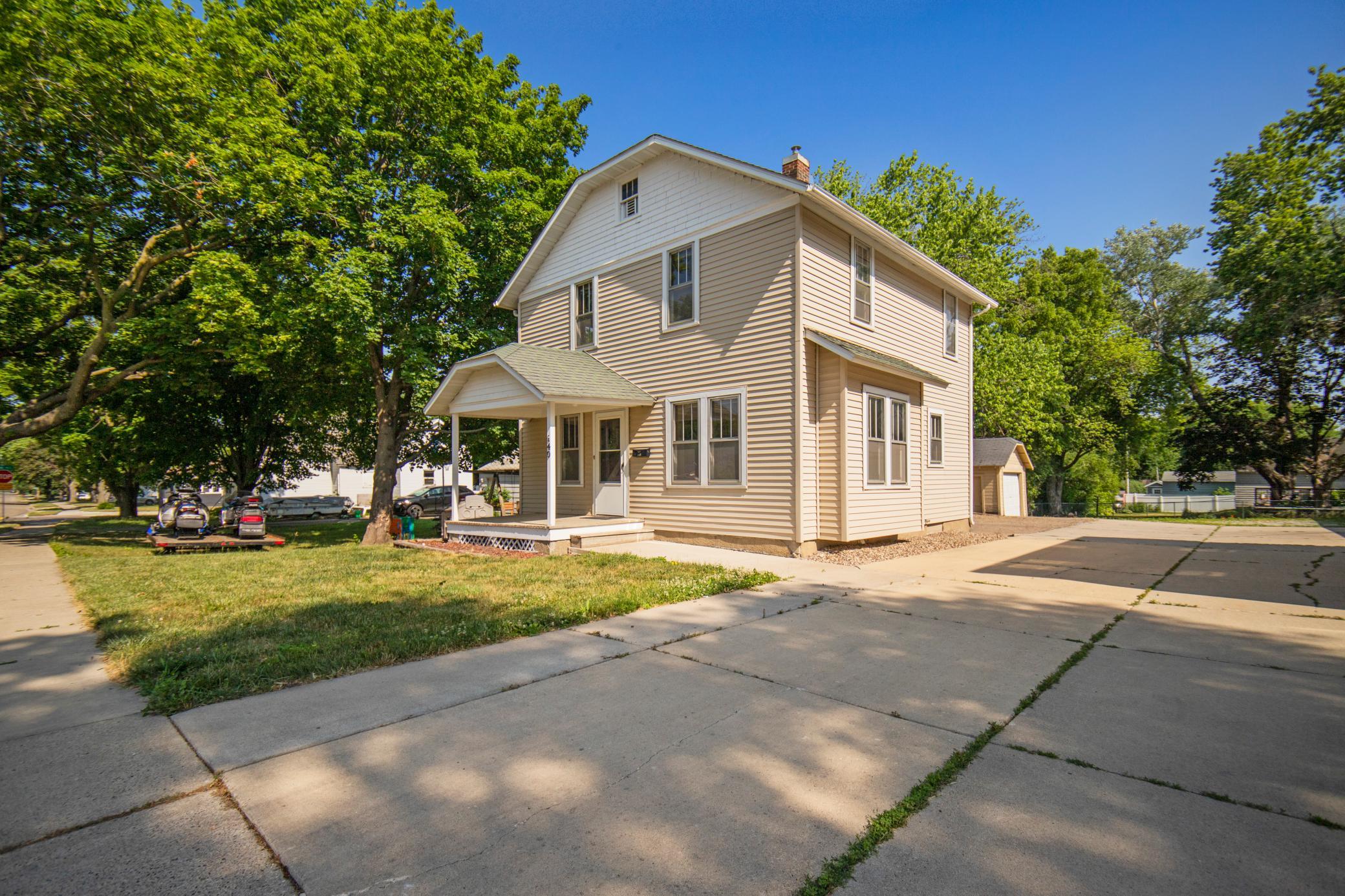 140 W Mckinley Street
