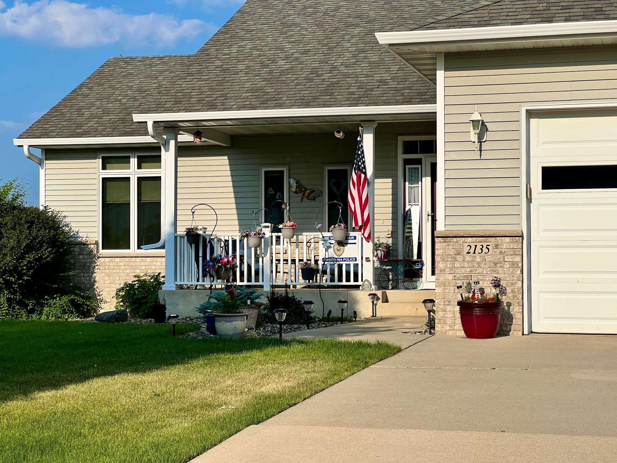 2135 Fieldstone Avenue SE