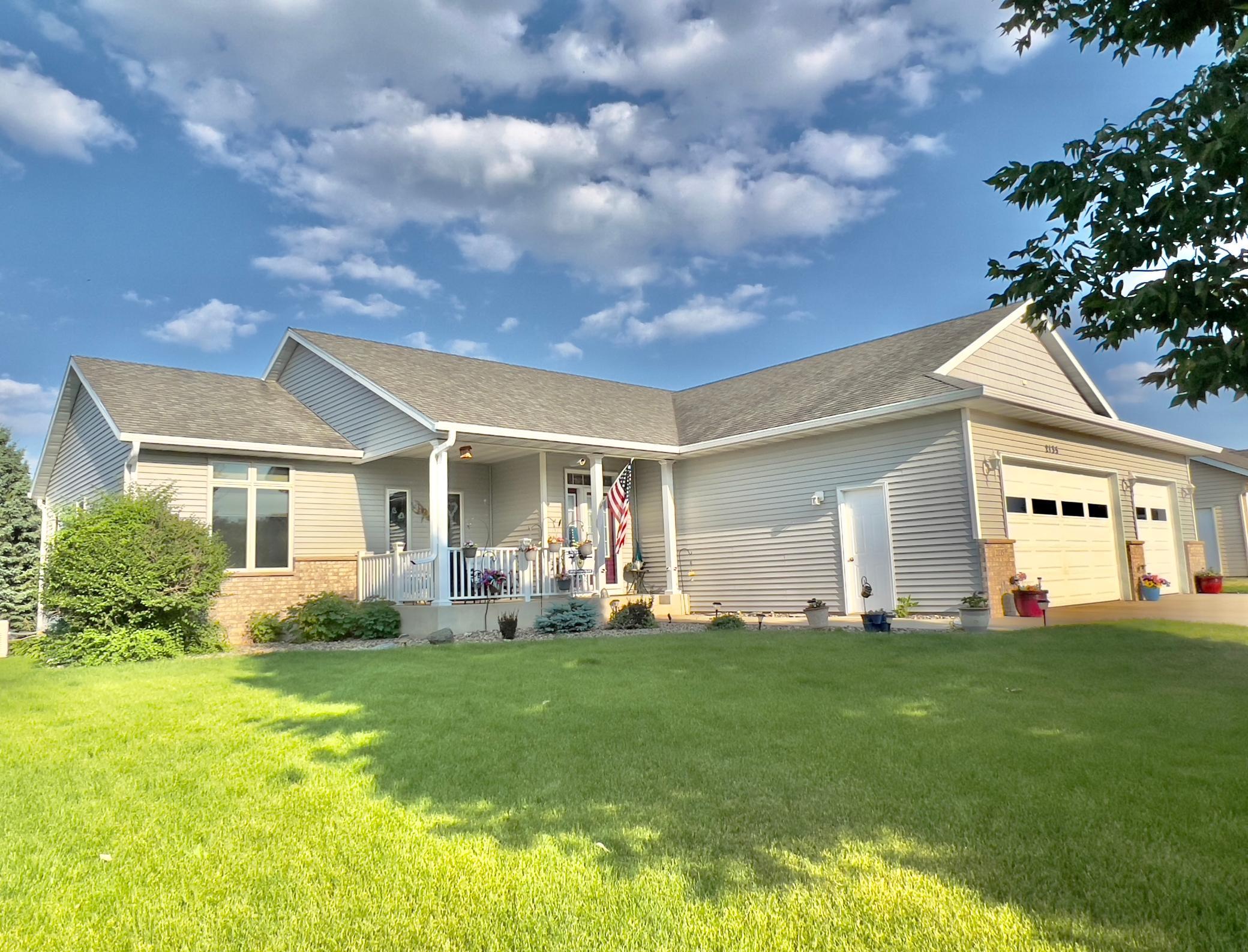 2135 Fieldstone Avenue SE