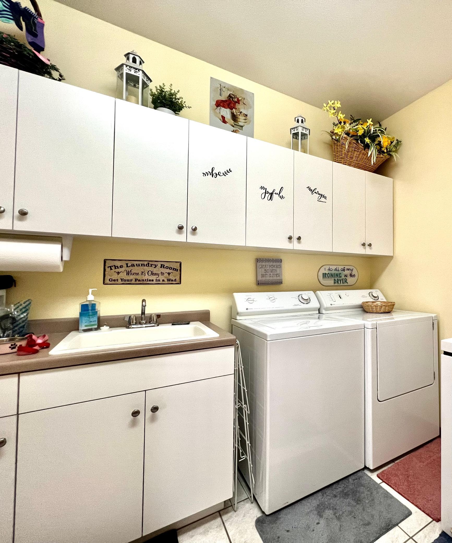 2135 Fieldstone Avenue SE