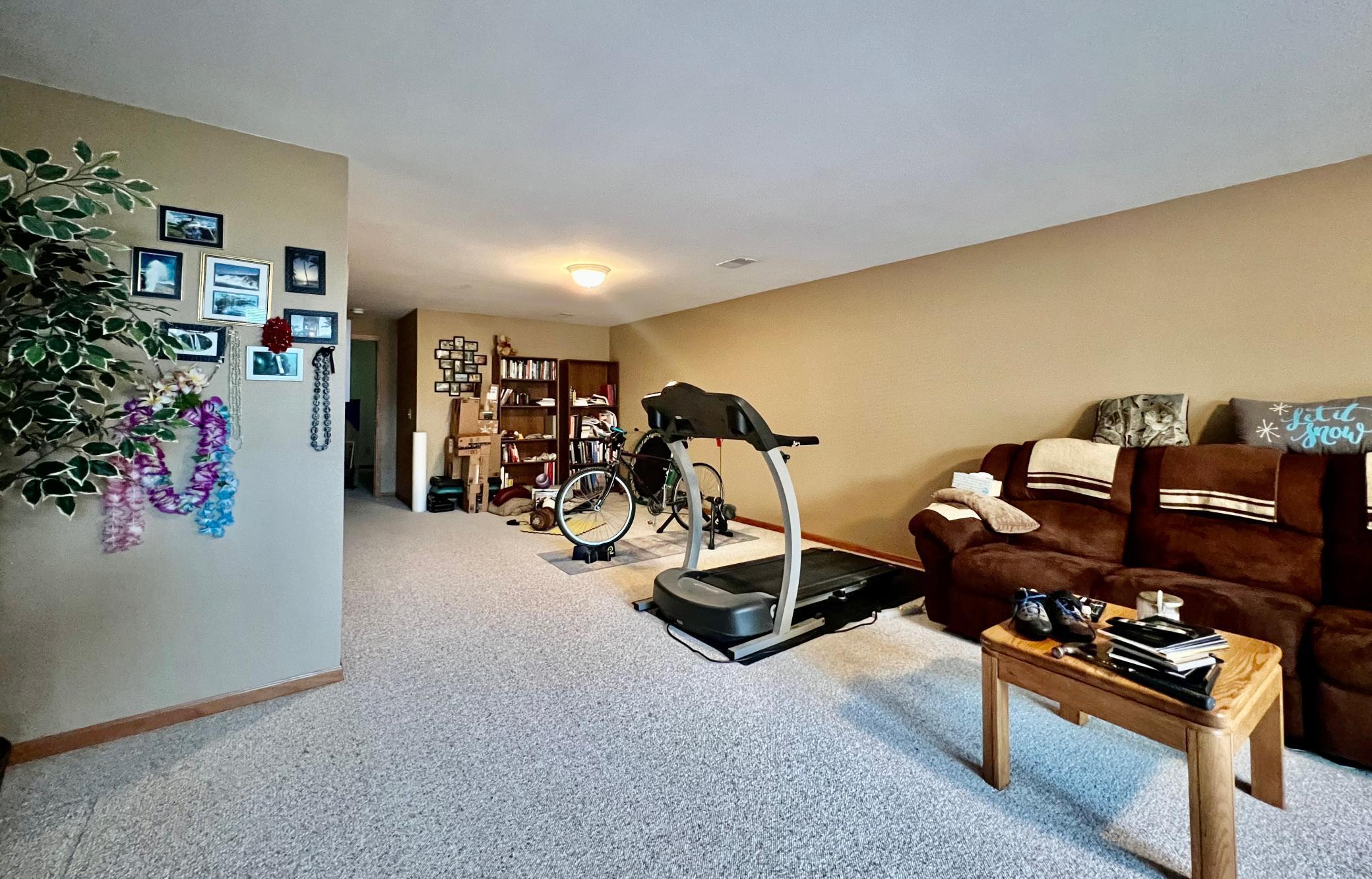 2135 Fieldstone Avenue SE